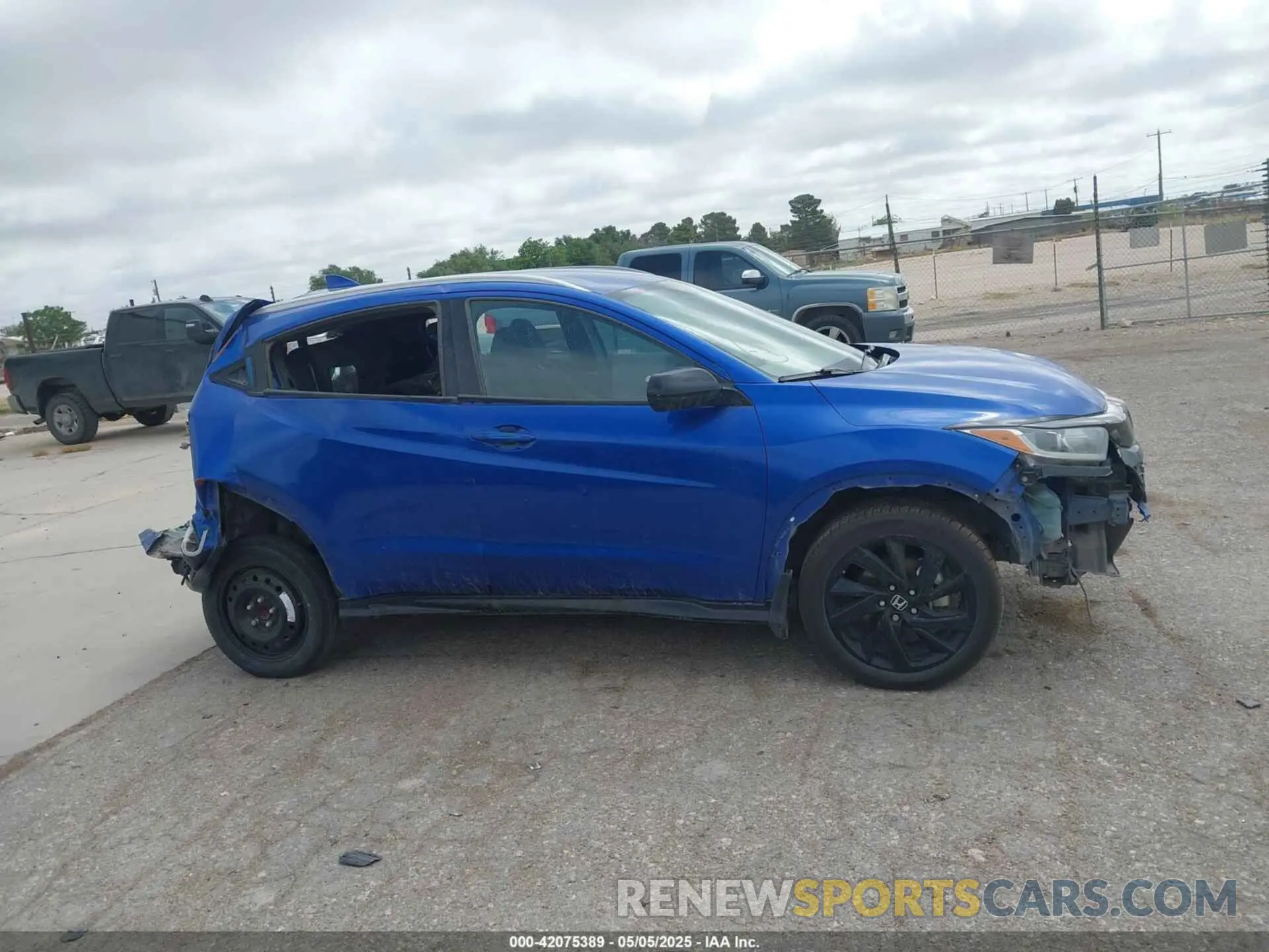 13 fotografías del automóvil dañado 3CZRU5H13MM707760 HONDA HR-V 2021