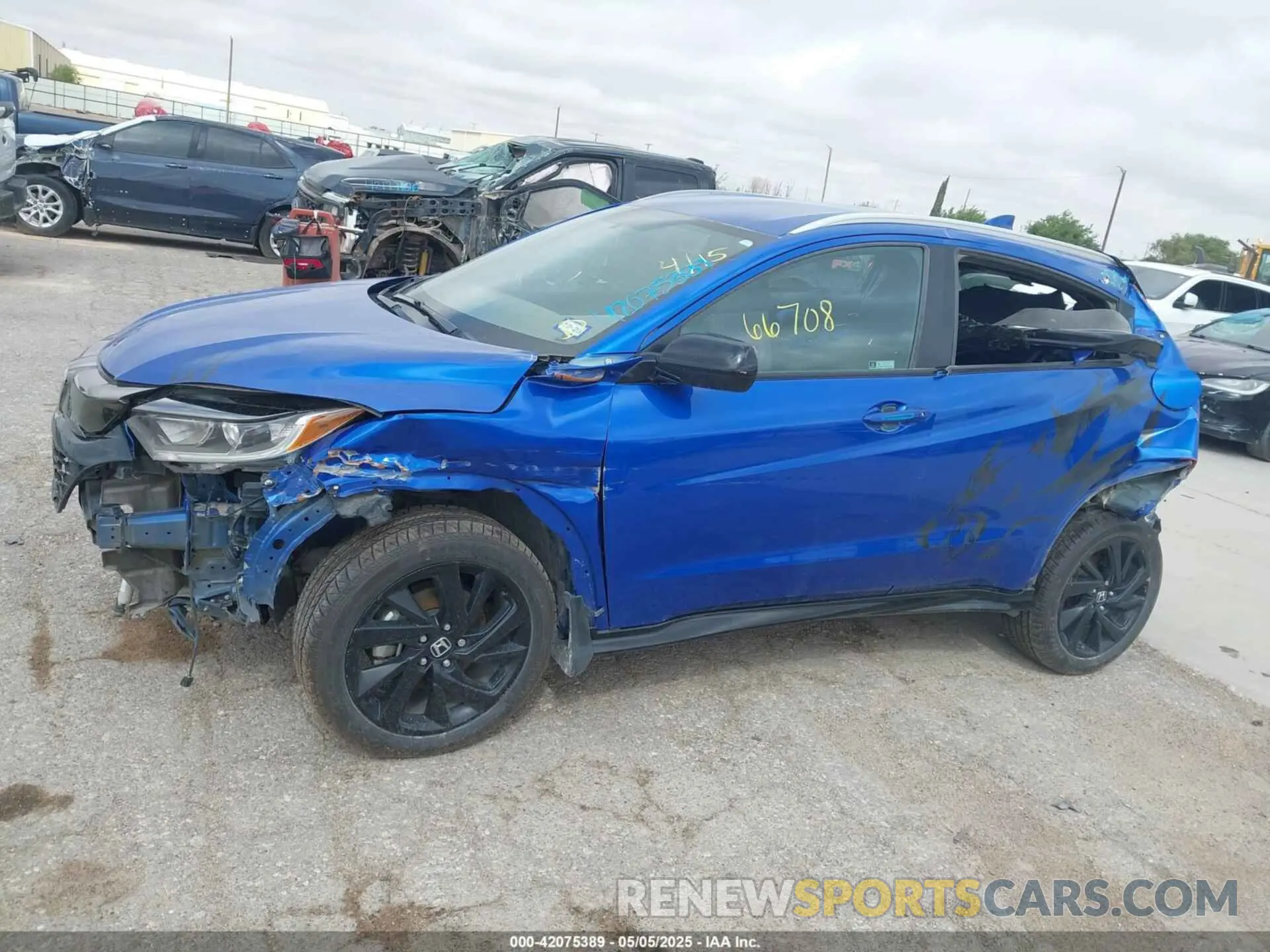 14 fotografías del automóvil dañado 3CZRU5H13MM707760 HONDA HR-V 2021