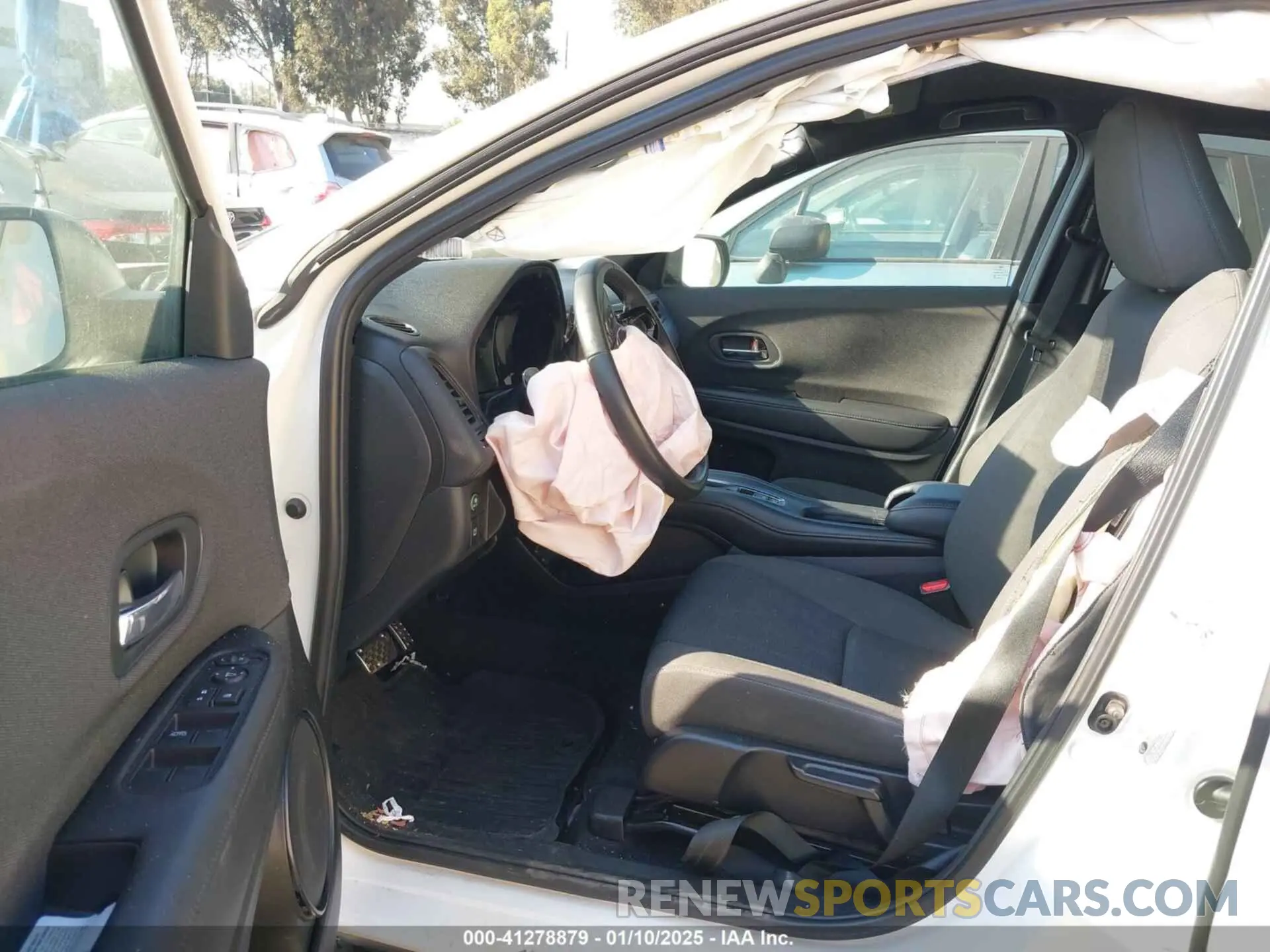 18 fotografías del automóvil dañado 3CZRU5H13MM714417 HONDA HR-V 2021
