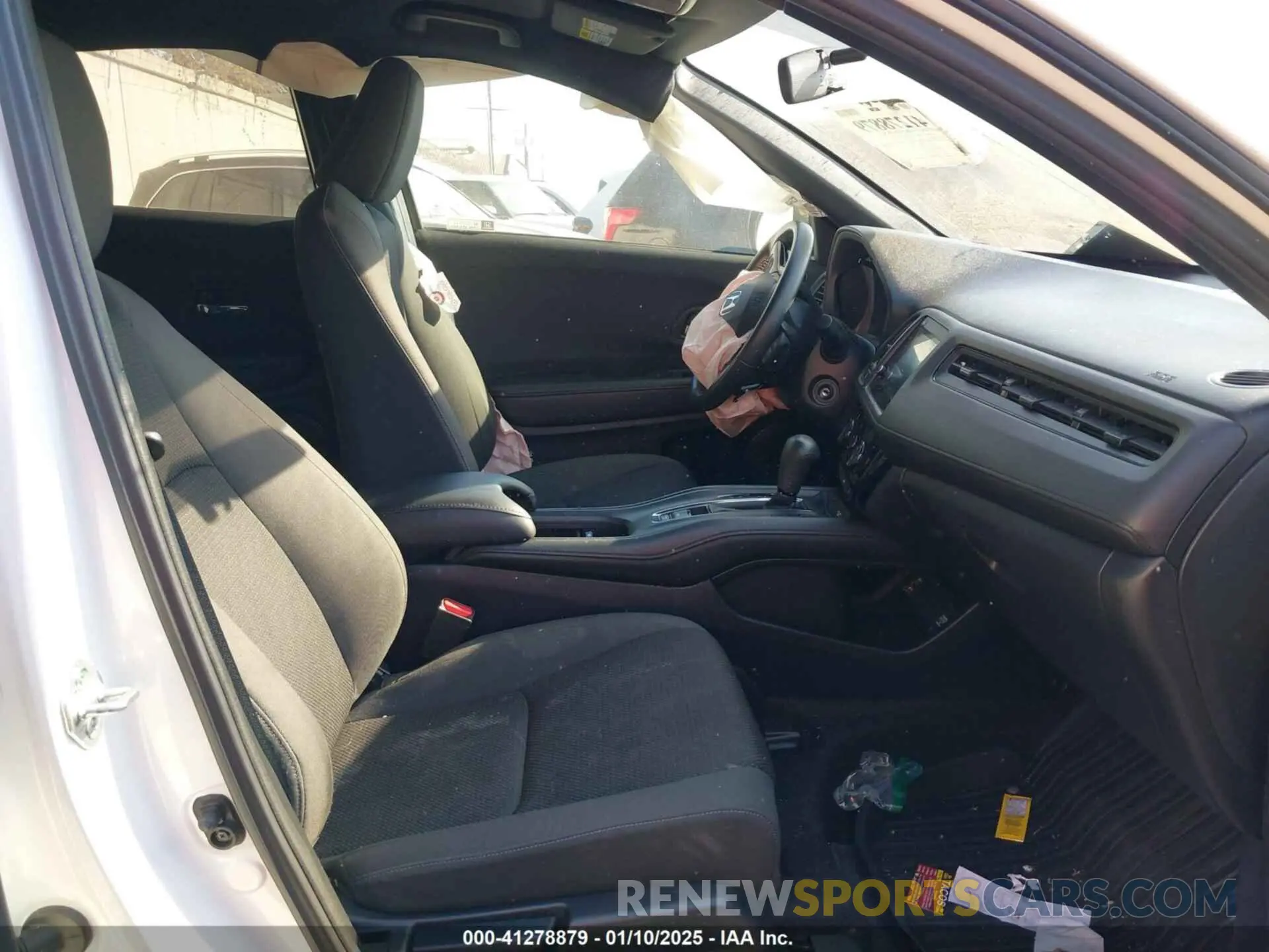 5 fotografías del automóvil dañado 3CZRU5H13MM714417 HONDA HR-V 2021
