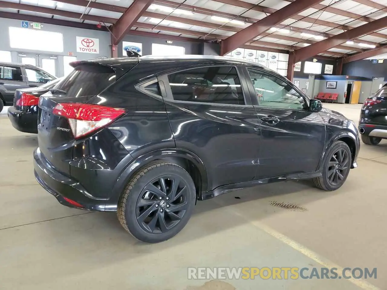 3 fotografías del automóvil dañado 3CZRU5H18MM713750 HONDA HR-V 2021