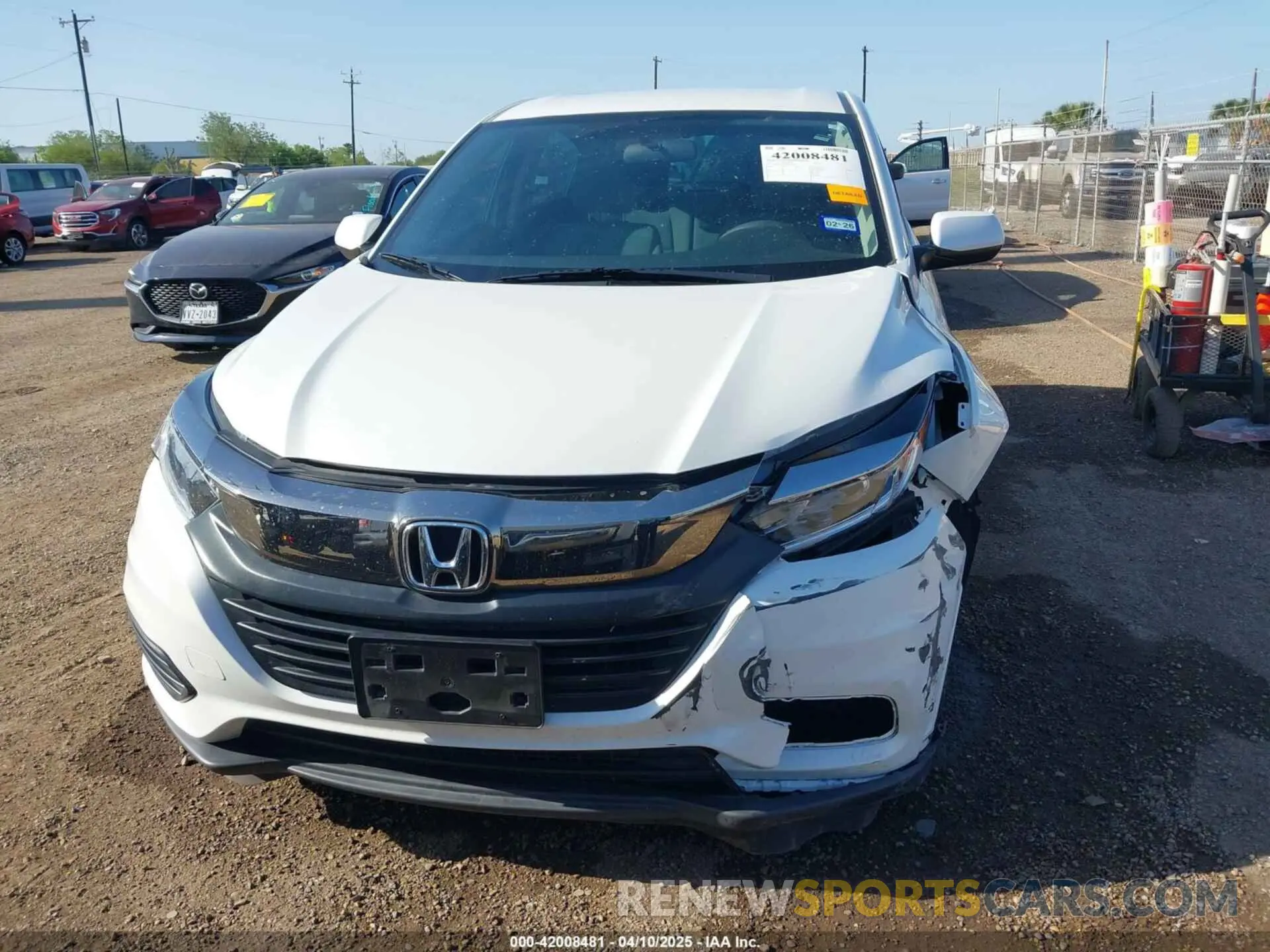 12 fotografías del automóvil dañado 3CZRU5H32MM717326 HONDA HR-V 2021