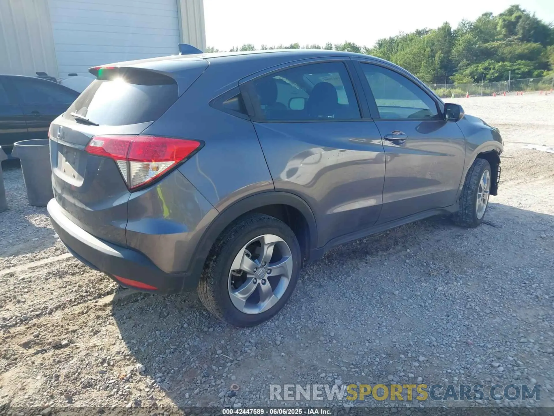 4 fotografías del automóvil dañado 3CZRU5H34MM700351 HONDA HR-V 2021