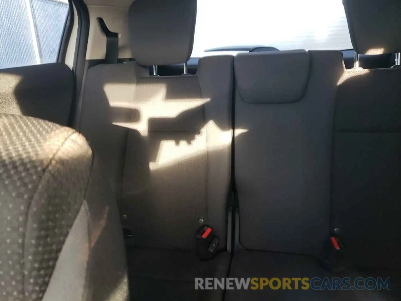 10 fotografías del automóvil dañado 3CZRU5H36MM101015 HONDA HR-V 2021