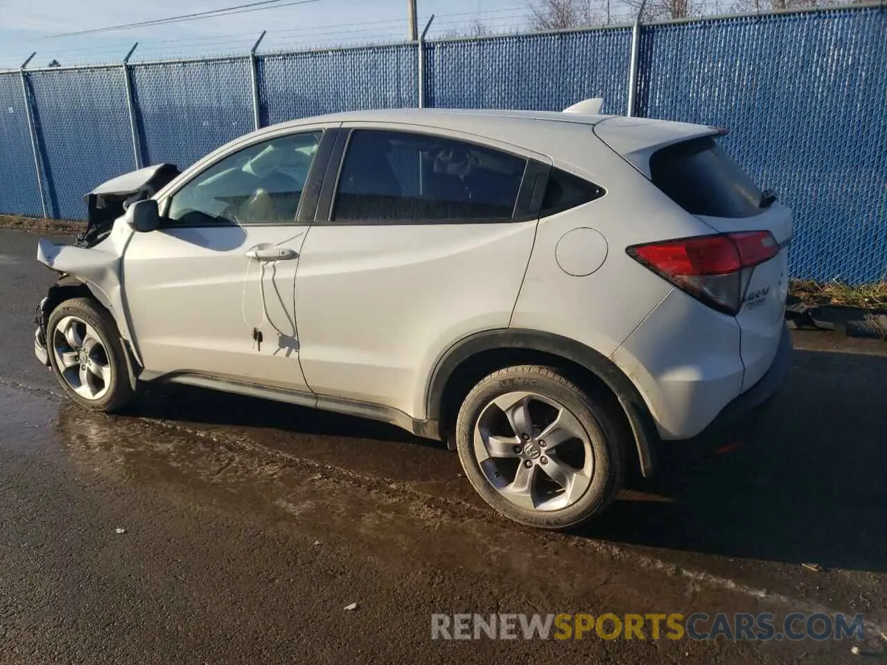 2 fotografías del automóvil dañado 3CZRU5H36MM101015 HONDA HR-V 2021
