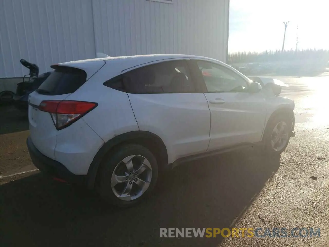 3 fotografías del automóvil dañado 3CZRU5H36MM101015 HONDA HR-V 2021