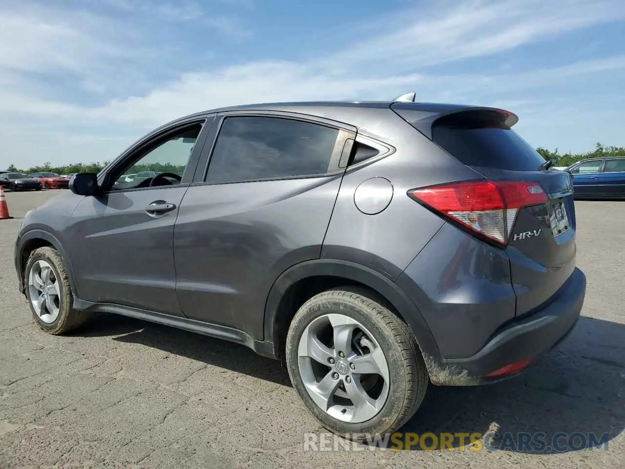 2 fotografías del automóvil dañado 3CZRU5H36MM731259 HONDA HR-V 2021