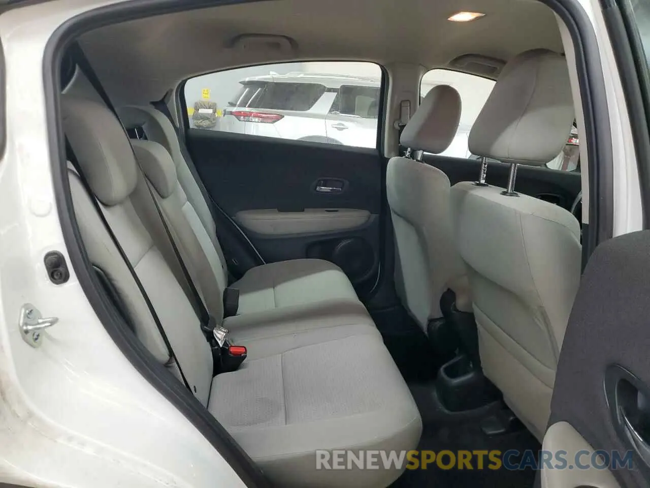 11 fotografías del automóvil dañado 3CZRU5H37MM717984 HONDA HR-V 2021