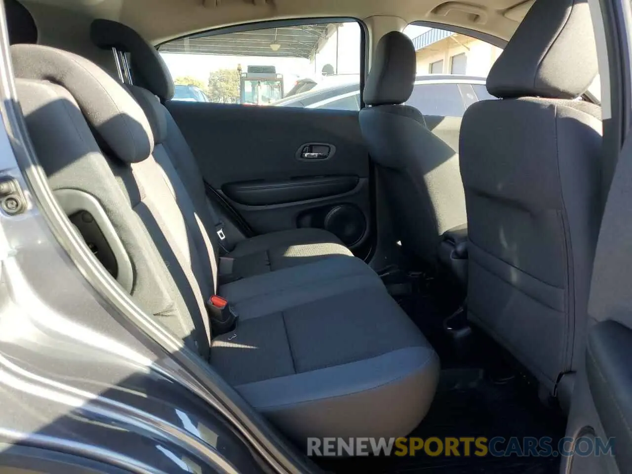 10 fotografías del automóvil dañado 3CZRU5H37MM723932 HONDA HR-V 2021