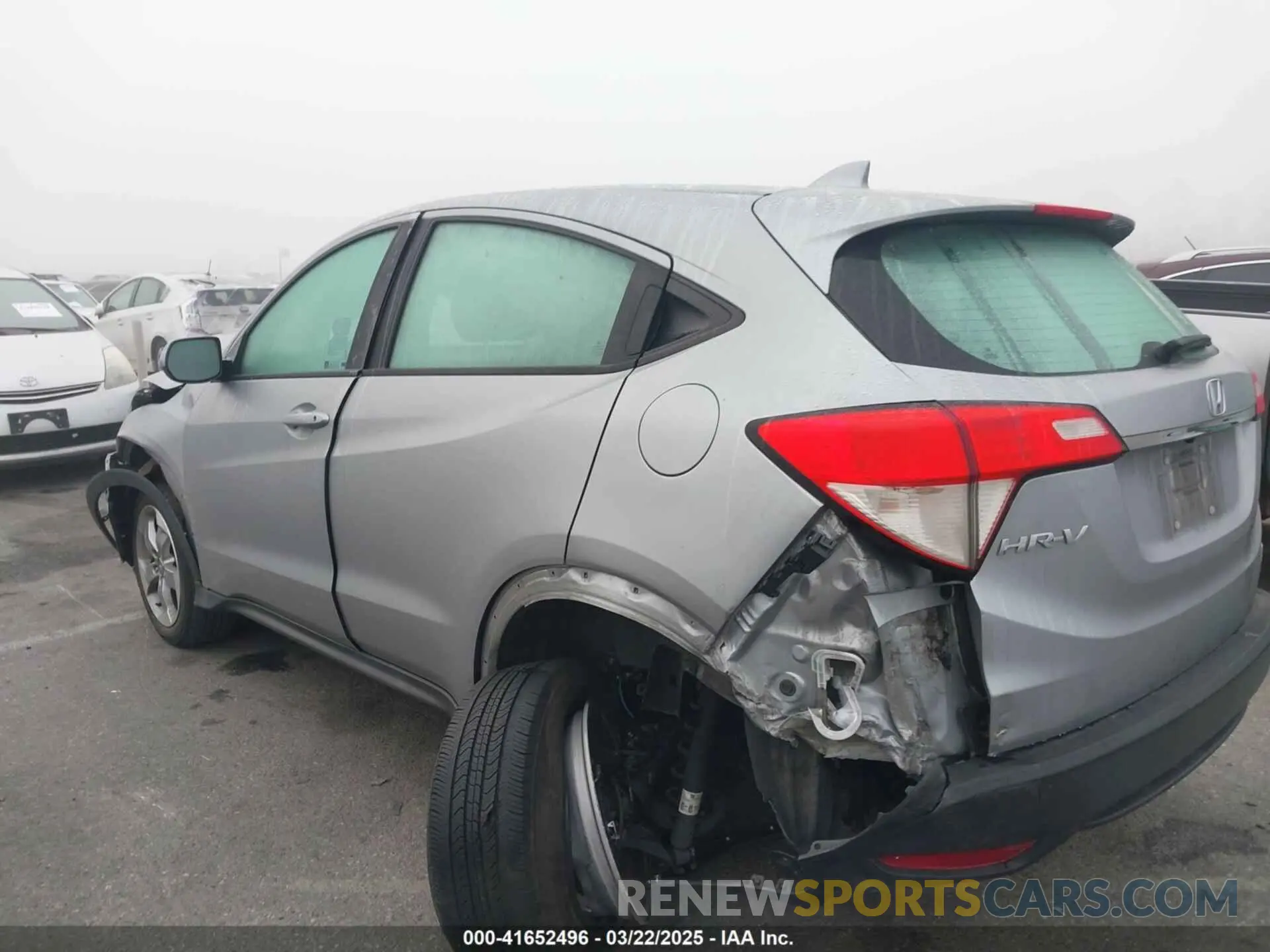 14 fotografías del automóvil dañado 3CZRU5H37MM730671 HONDA HR-V 2021