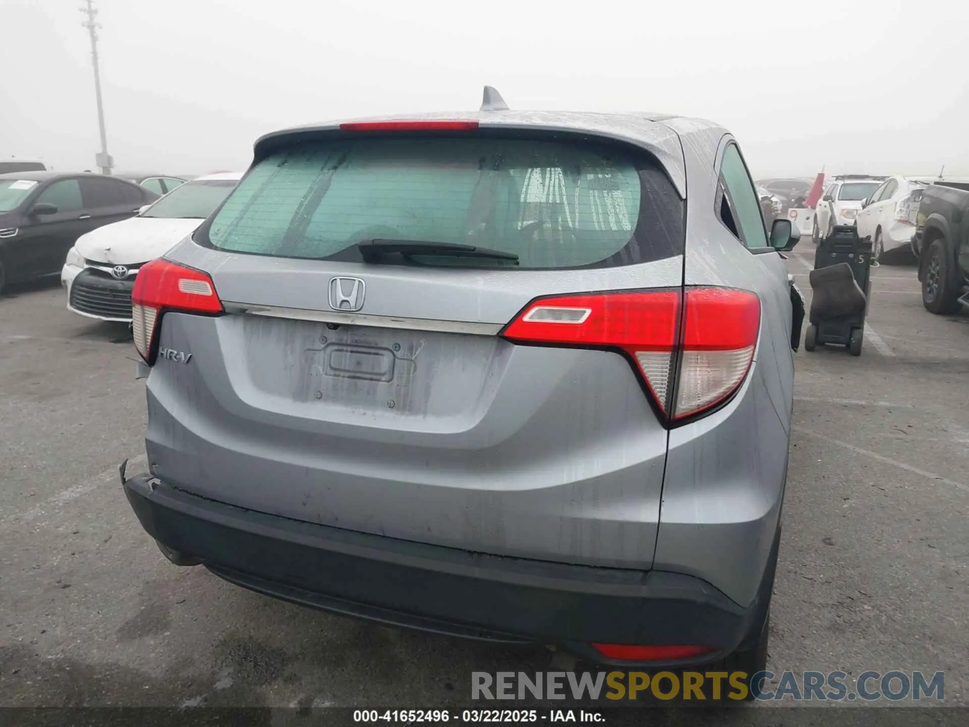 16 fotografías del automóvil dañado 3CZRU5H37MM730671 HONDA HR-V 2021