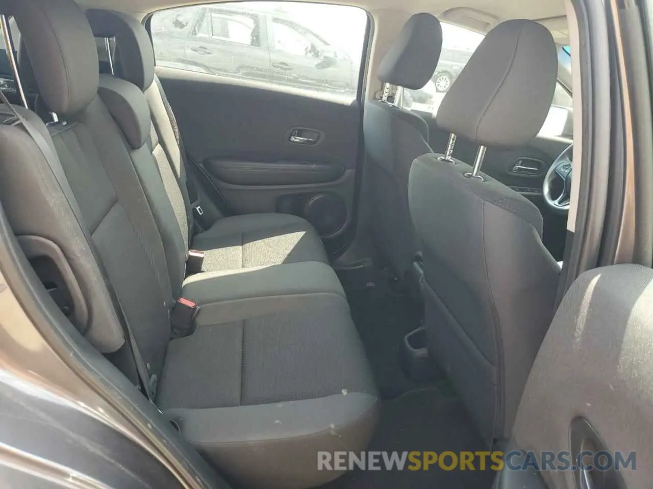 10 fotografías del automóvil dañado 3CZRU5H38MM716679 HONDA HR-V 2021