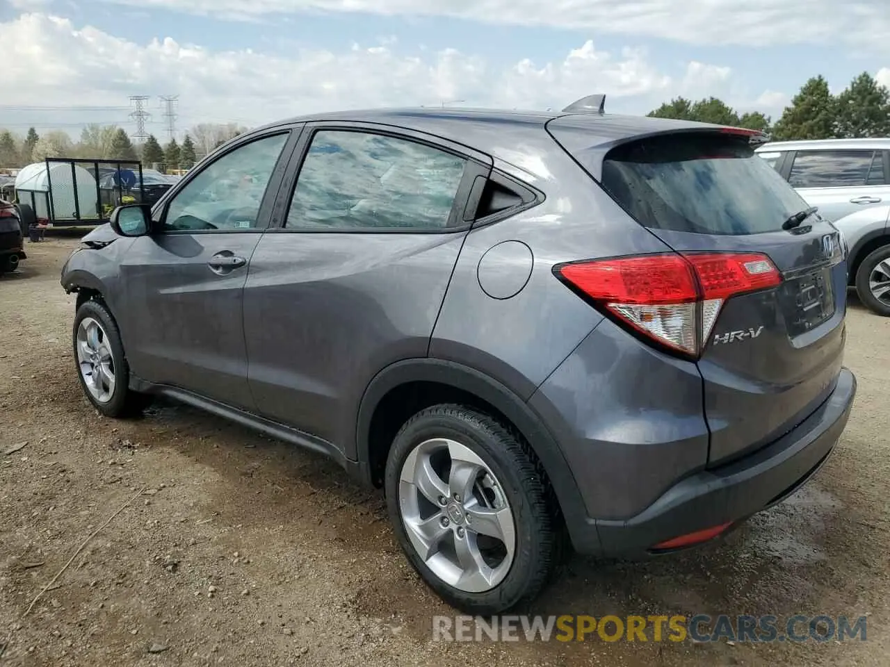 2 fotografías del automóvil dañado 3CZRU5H38MM716679 HONDA HR-V 2021