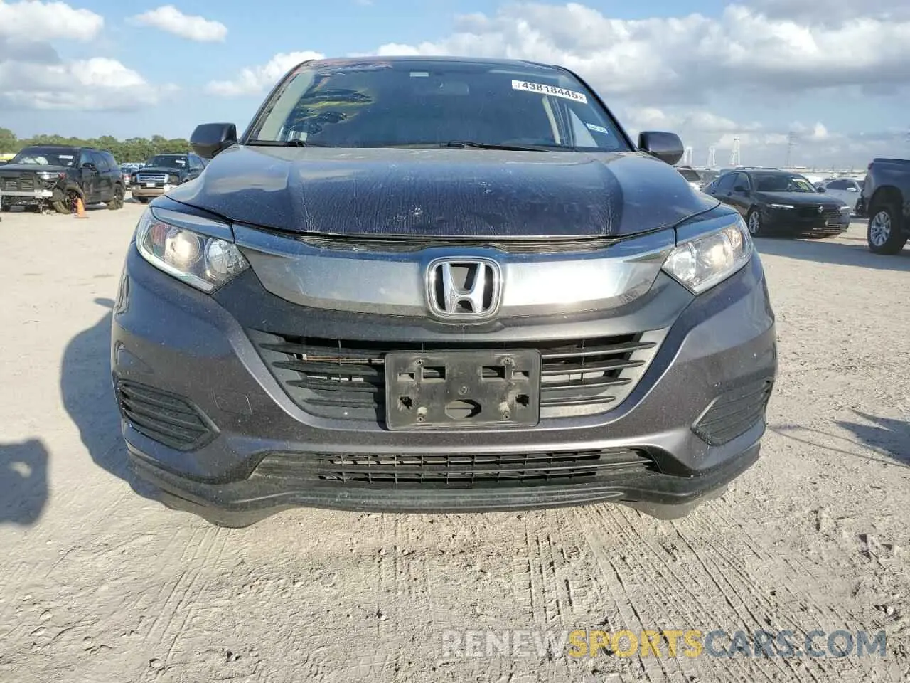5 fotografías del automóvil dañado 3CZRU5H3XMM709801 HONDA HR-V 2021