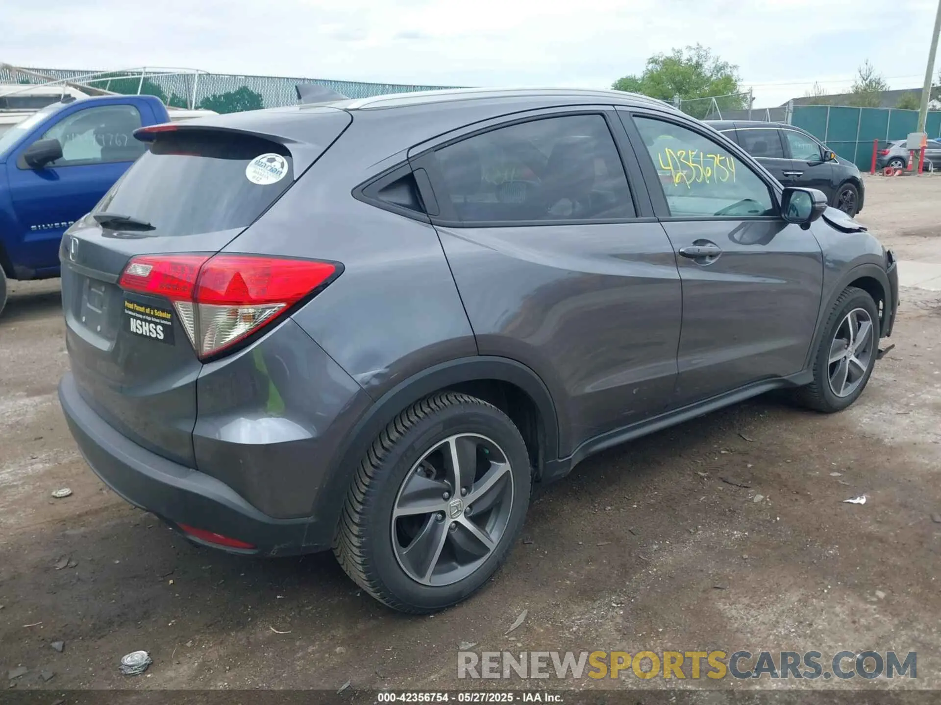 4 fotografías del automóvil dañado 3CZRU5H50MM701563 HONDA HR-V 2021