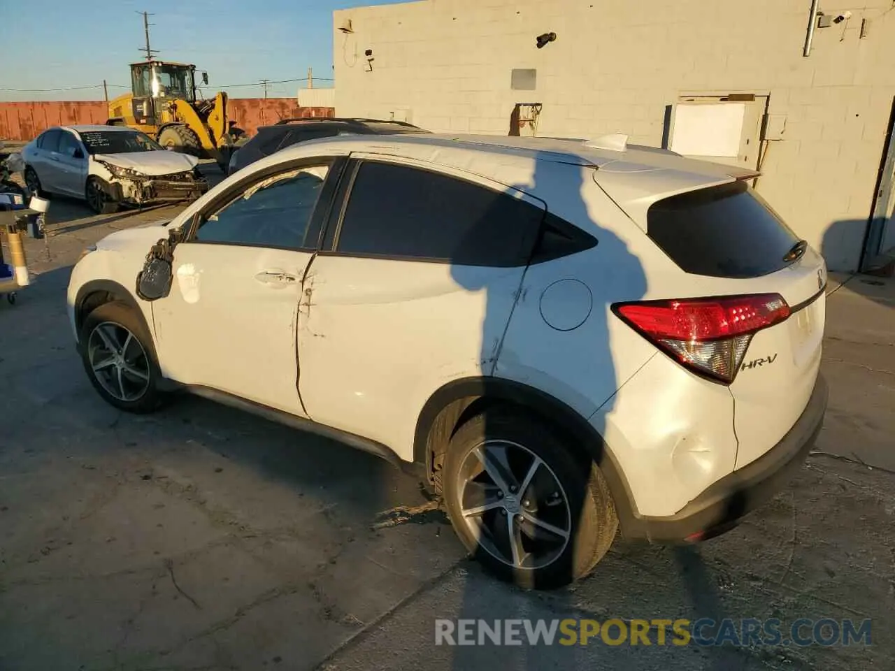 2 fotografías del automóvil dañado 3CZRU5H52MM708014 HONDA HR-V 2021