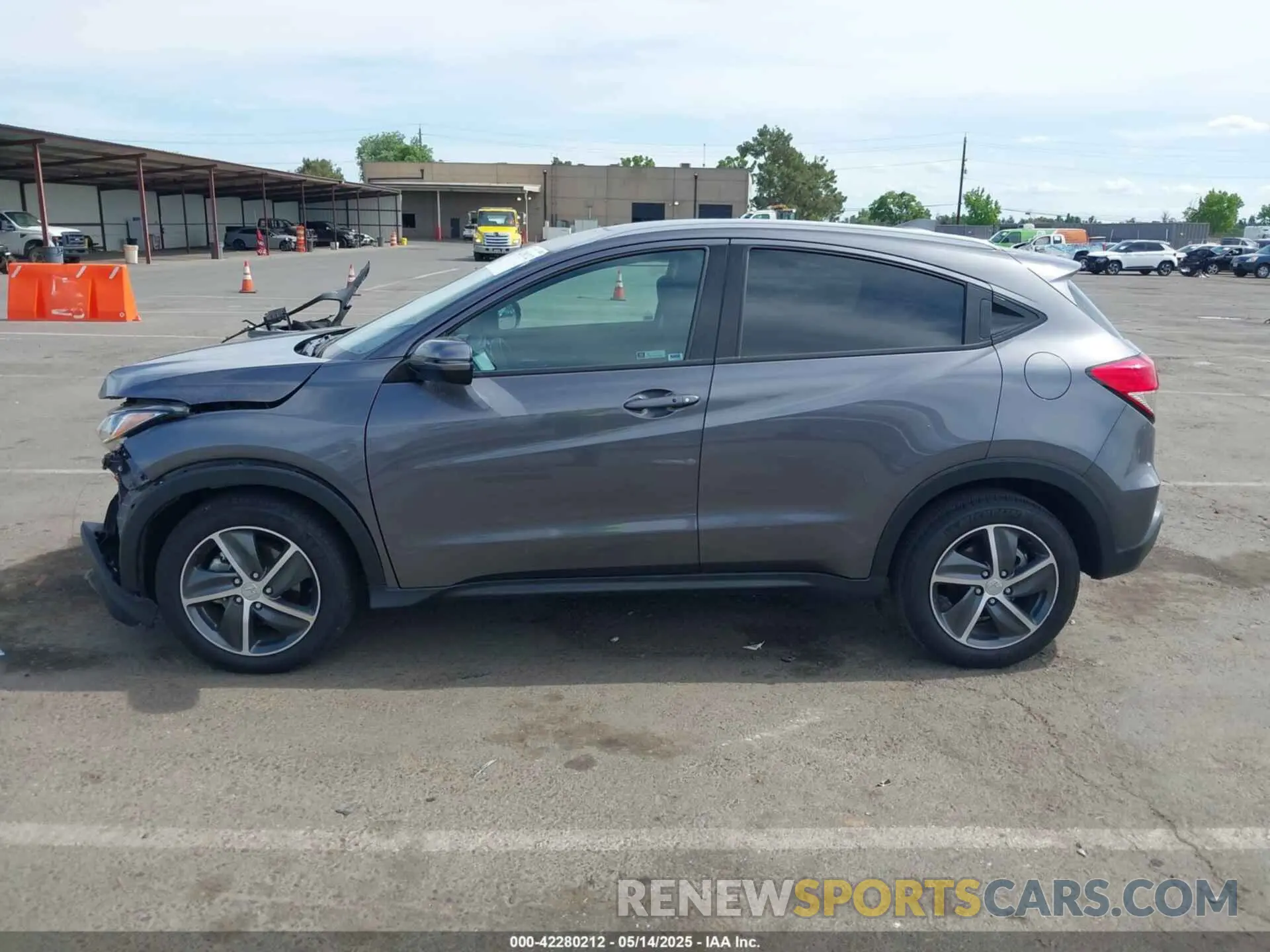 15 fotografías del automóvil dañado 3CZRU5H59MM710083 HONDA HR-V 2021