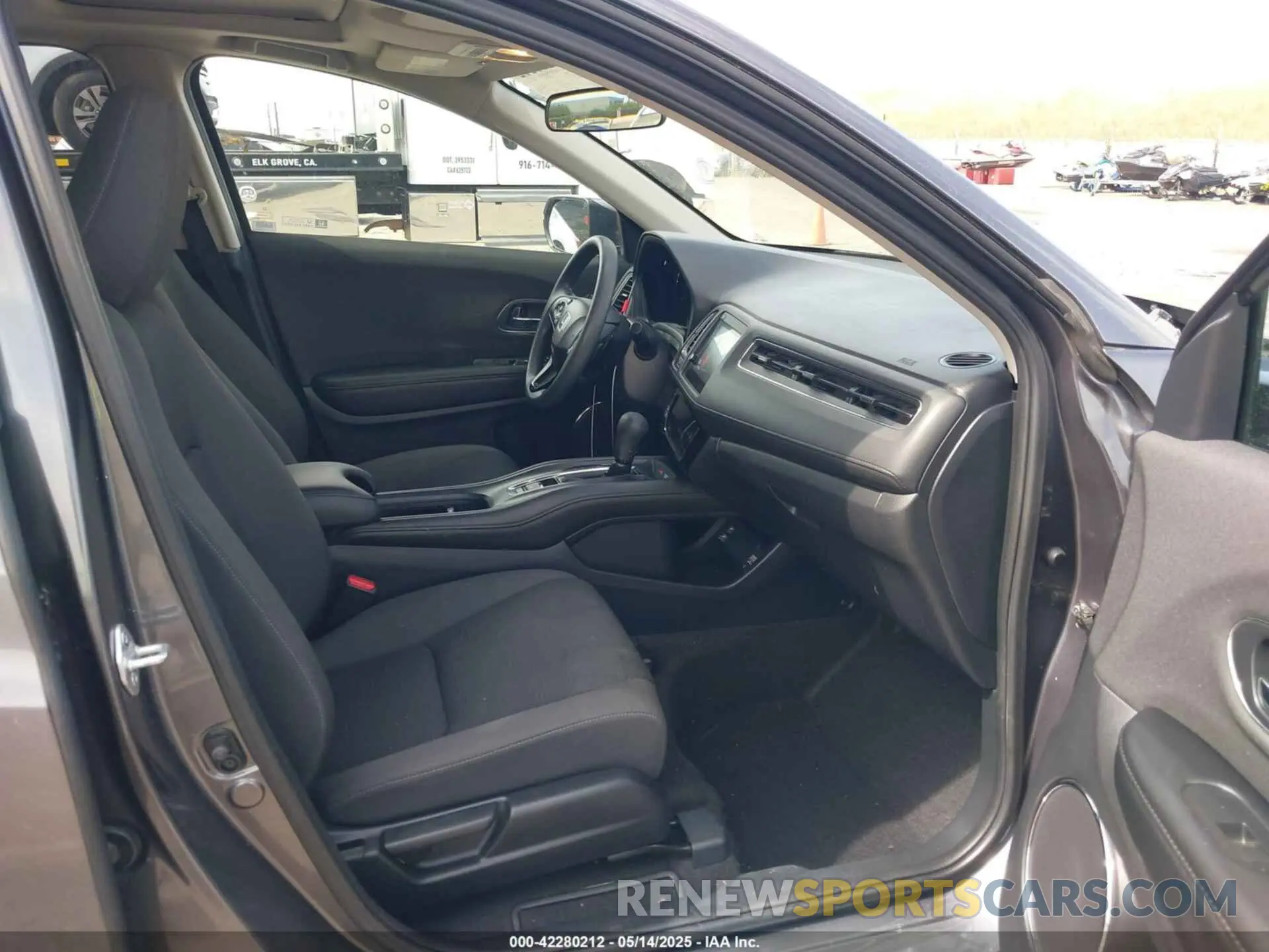 5 fotografías del automóvil dañado 3CZRU5H59MM710083 HONDA HR-V 2021