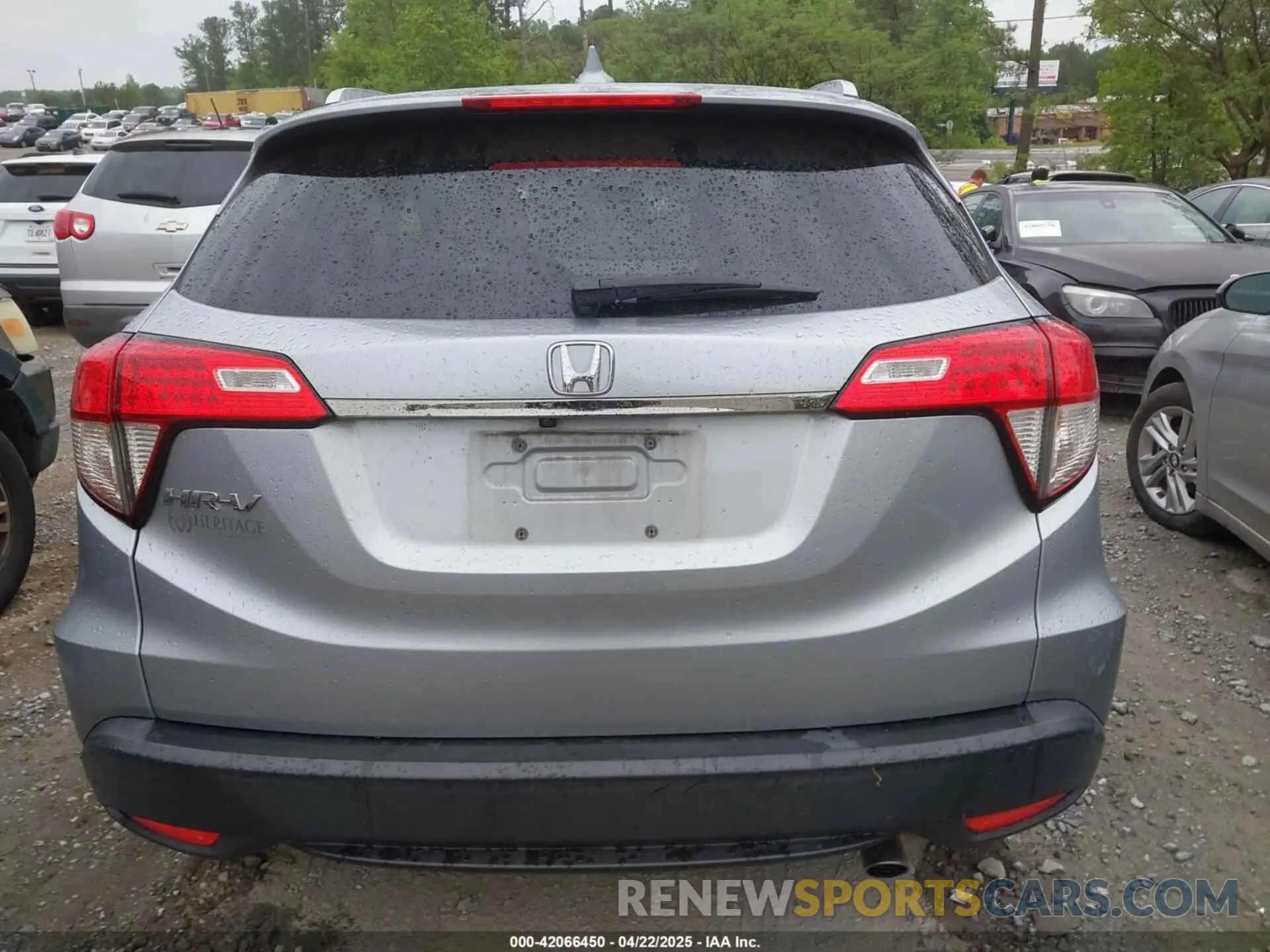 16 fotografías del automóvil dañado 3CZRU5H59MM727773 HONDA HR-V 2021