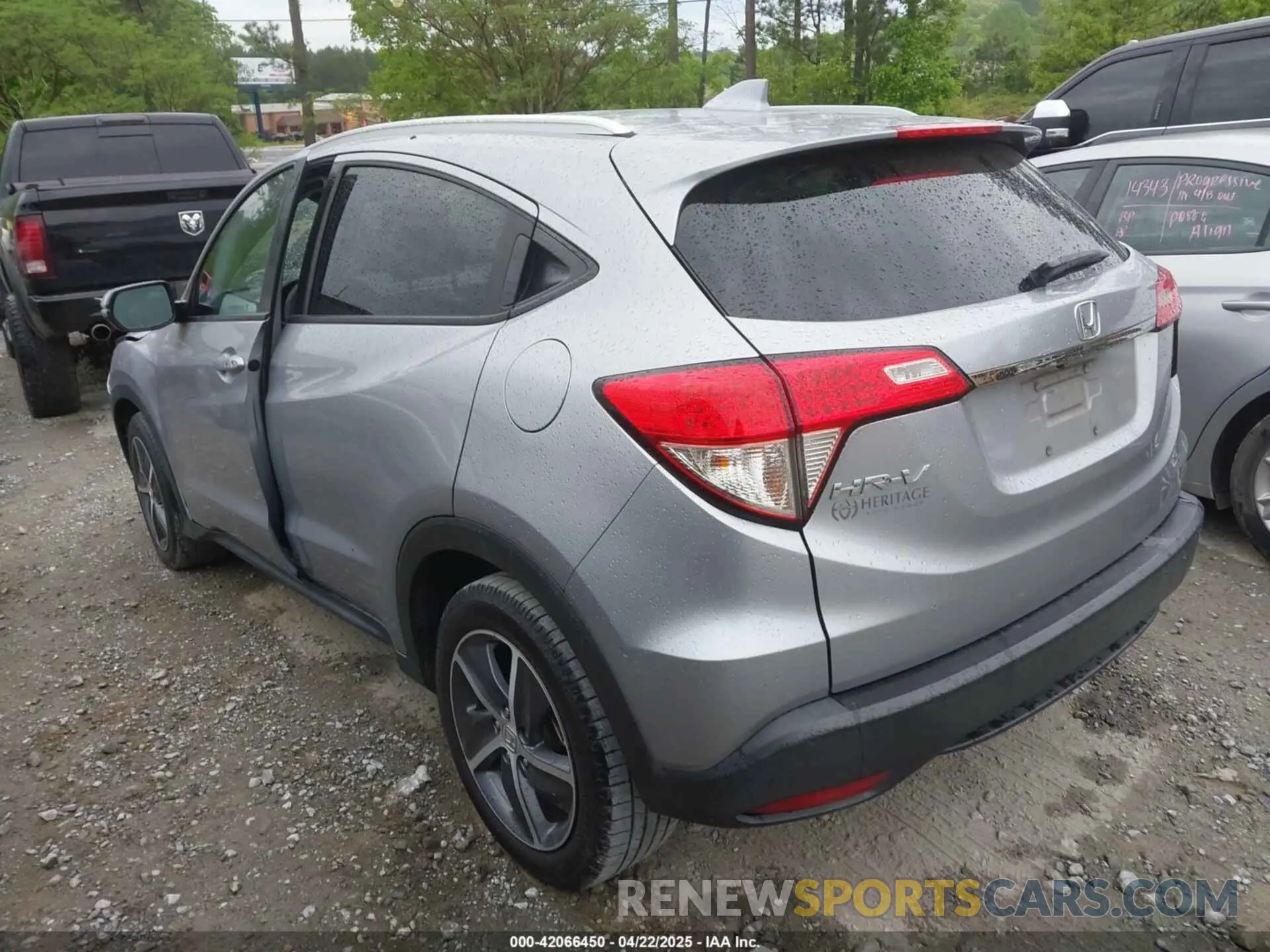 3 fotografías del automóvil dañado 3CZRU5H59MM727773 HONDA HR-V 2021