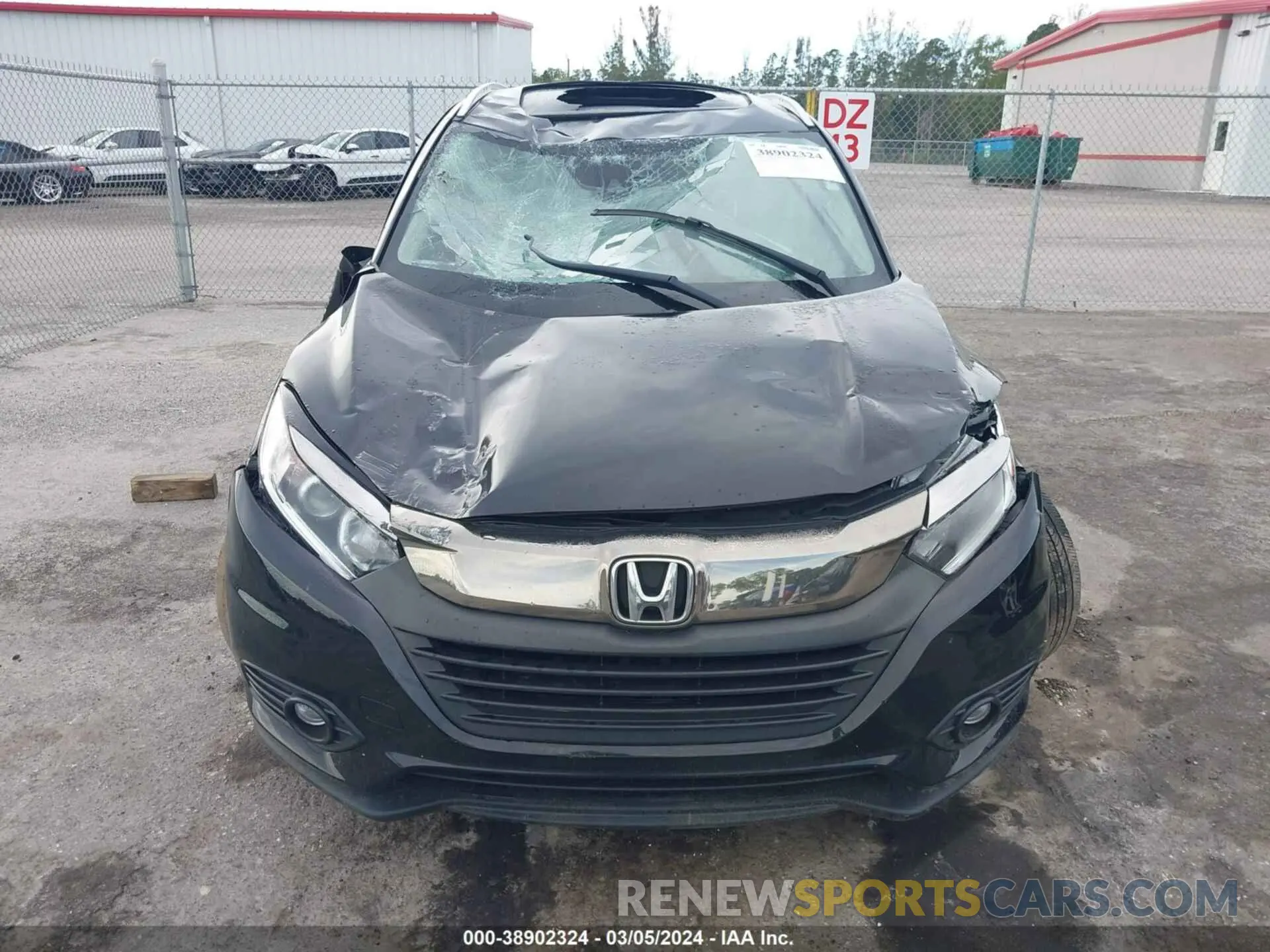 12 fotografías del automóvil dañado 3CZRU5H74MM703933 HONDA HR-V 2021