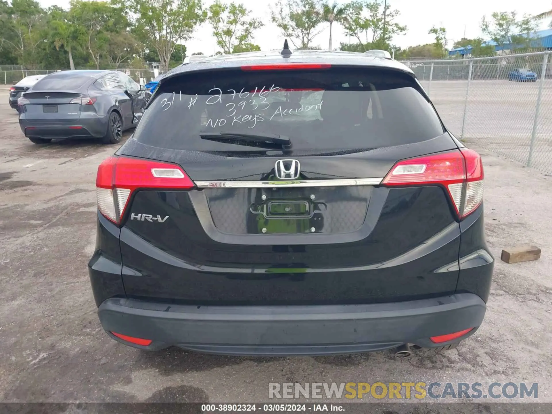 16 fotografías del automóvil dañado 3CZRU5H74MM703933 HONDA HR-V 2021