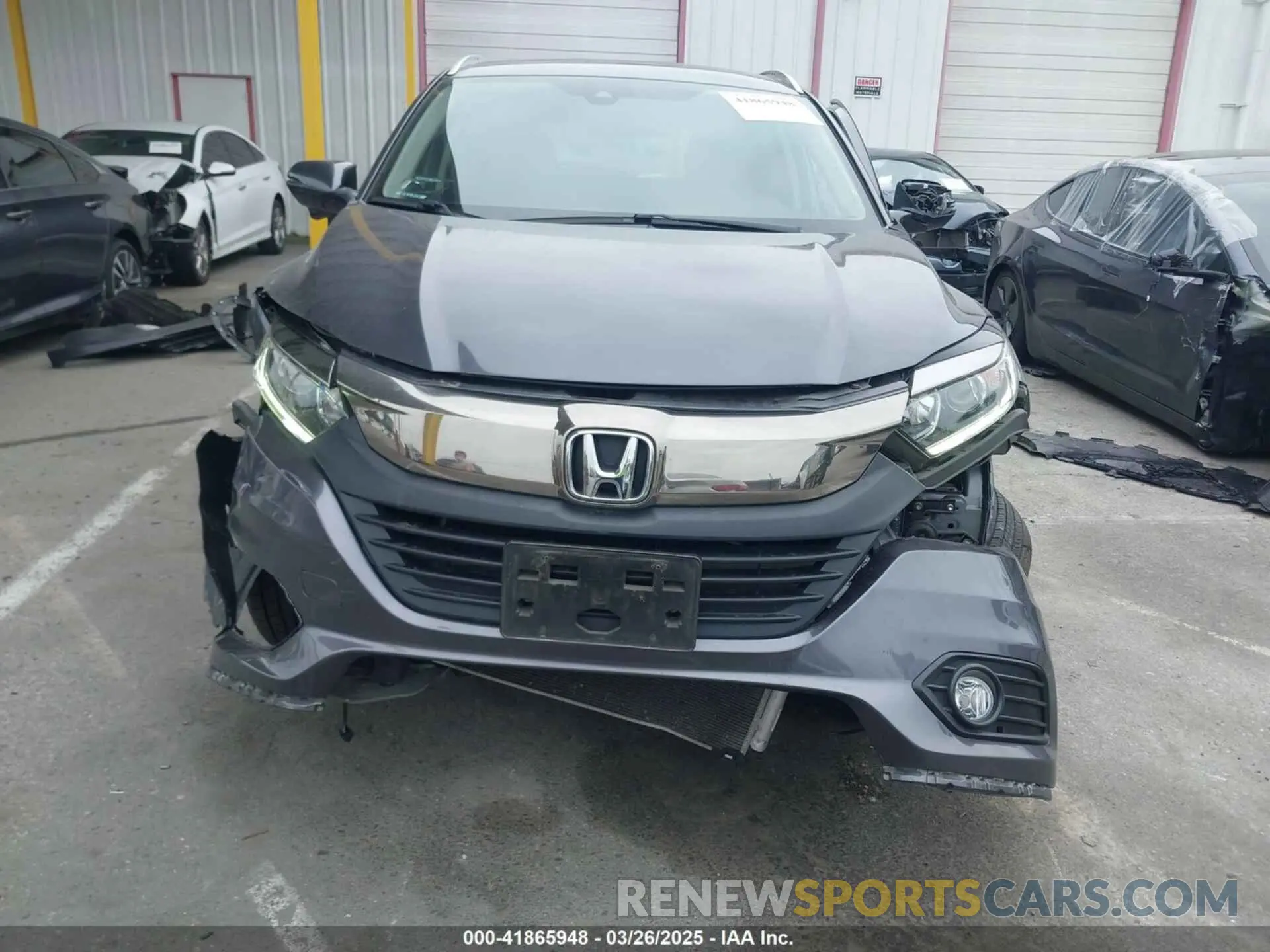 12 fotografías del automóvil dañado 3CZRU5H7XMM726567 HONDA HR-V 2021