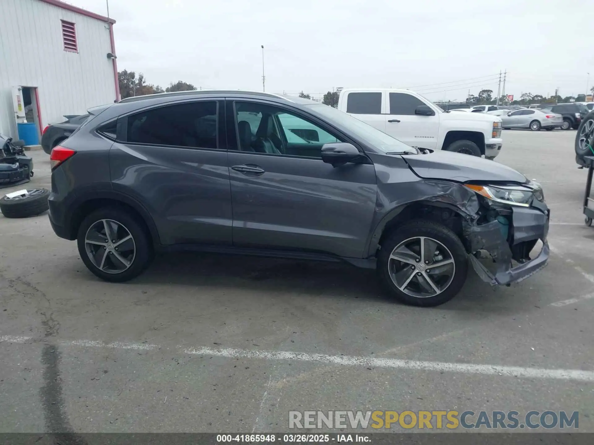 13 fotografías del automóvil dañado 3CZRU5H7XMM726567 HONDA HR-V 2021