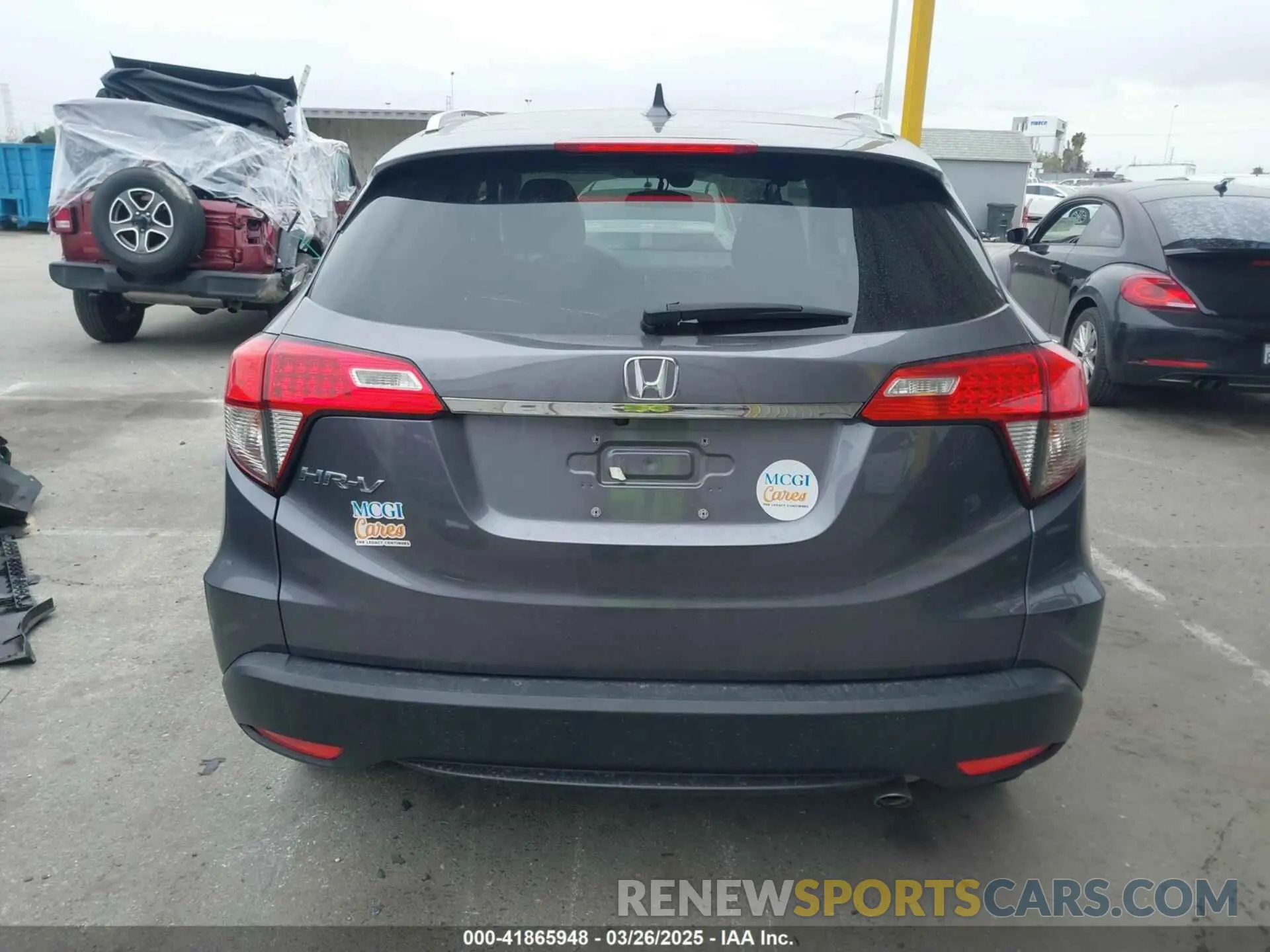 16 fotografías del automóvil dañado 3CZRU5H7XMM726567 HONDA HR-V 2021