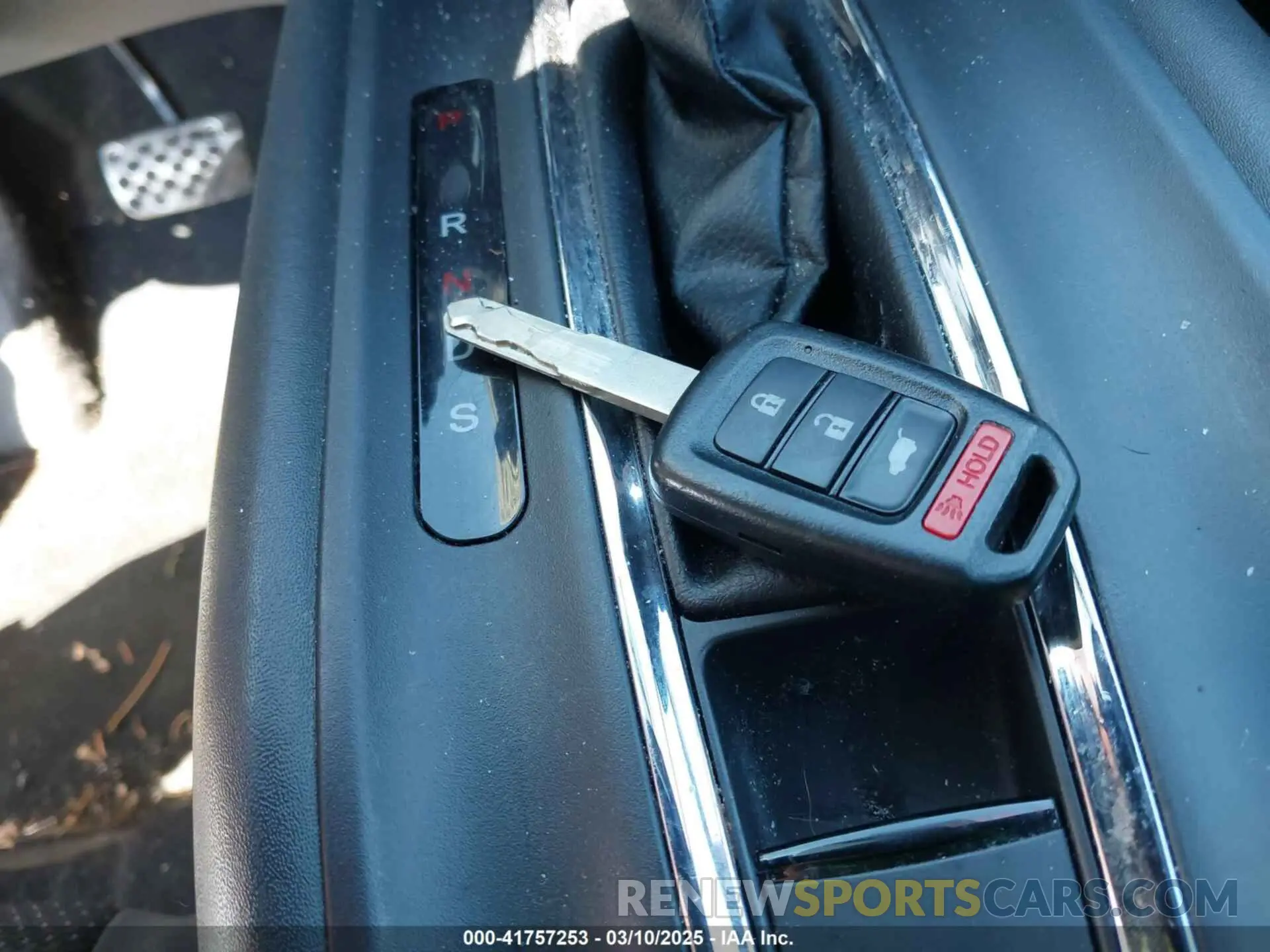 11 fotografías del automóvil dañado 3CZRU6H10MM702215 HONDA HR-V 2021