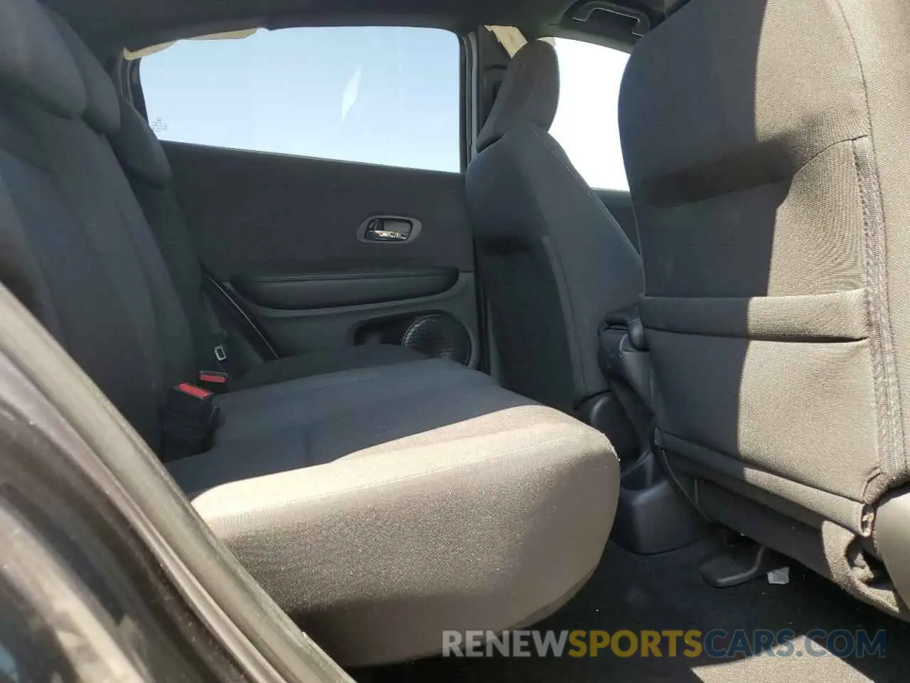 11 fotografías del automóvil dañado 3CZRU6H10MM733500 HONDA HR-V 2021