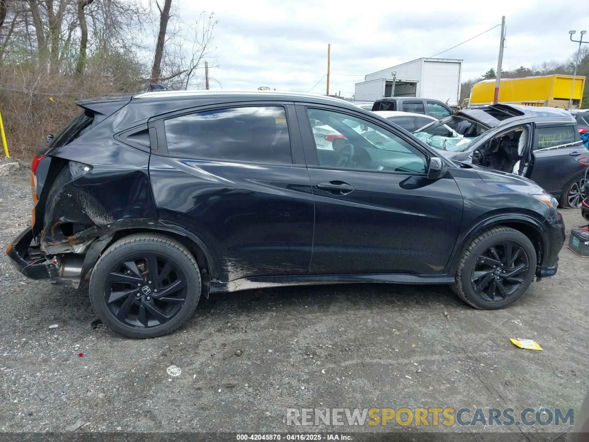 13 fotografías del automóvil dañado 3CZRU6H10MM752094 HONDA HR-V 2021