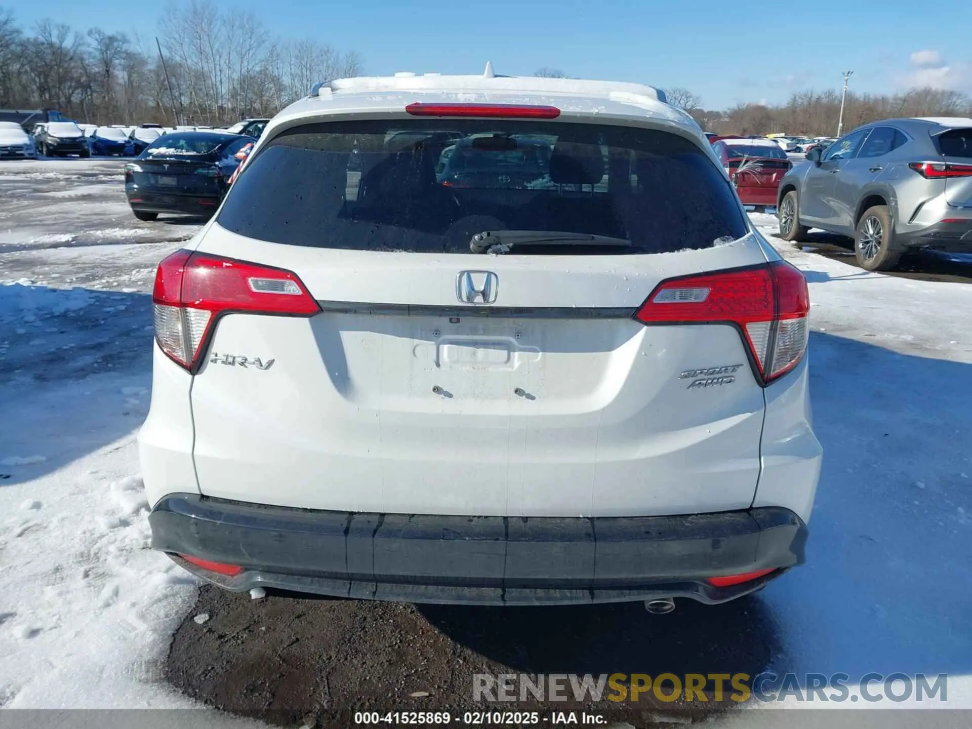 16 fotografías del automóvil dañado 3CZRU6H11MM718889 HONDA HR-V 2021
