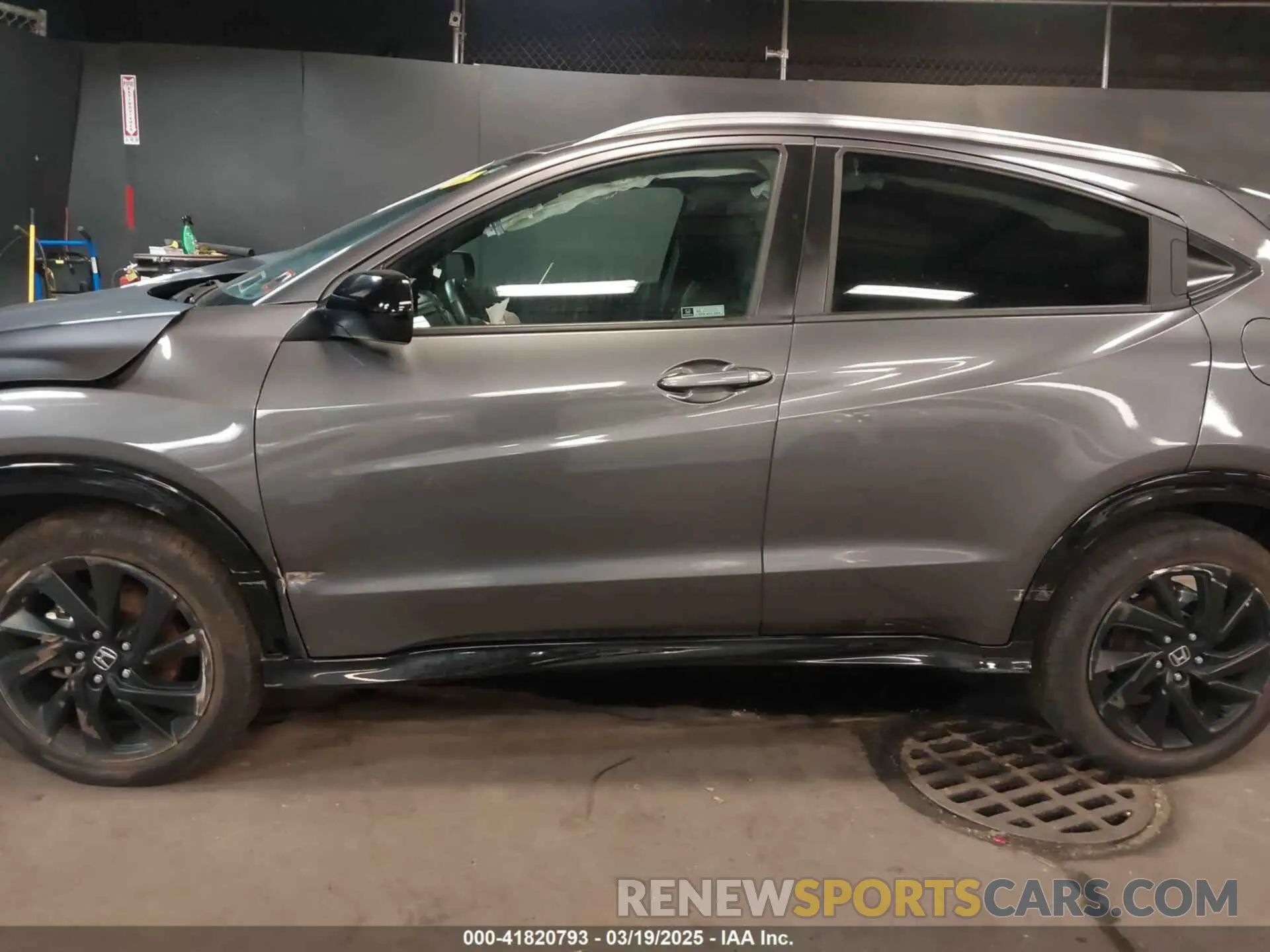 14 fotografías del automóvil dañado 3CZRU6H11MM740973 HONDA HR-V 2021