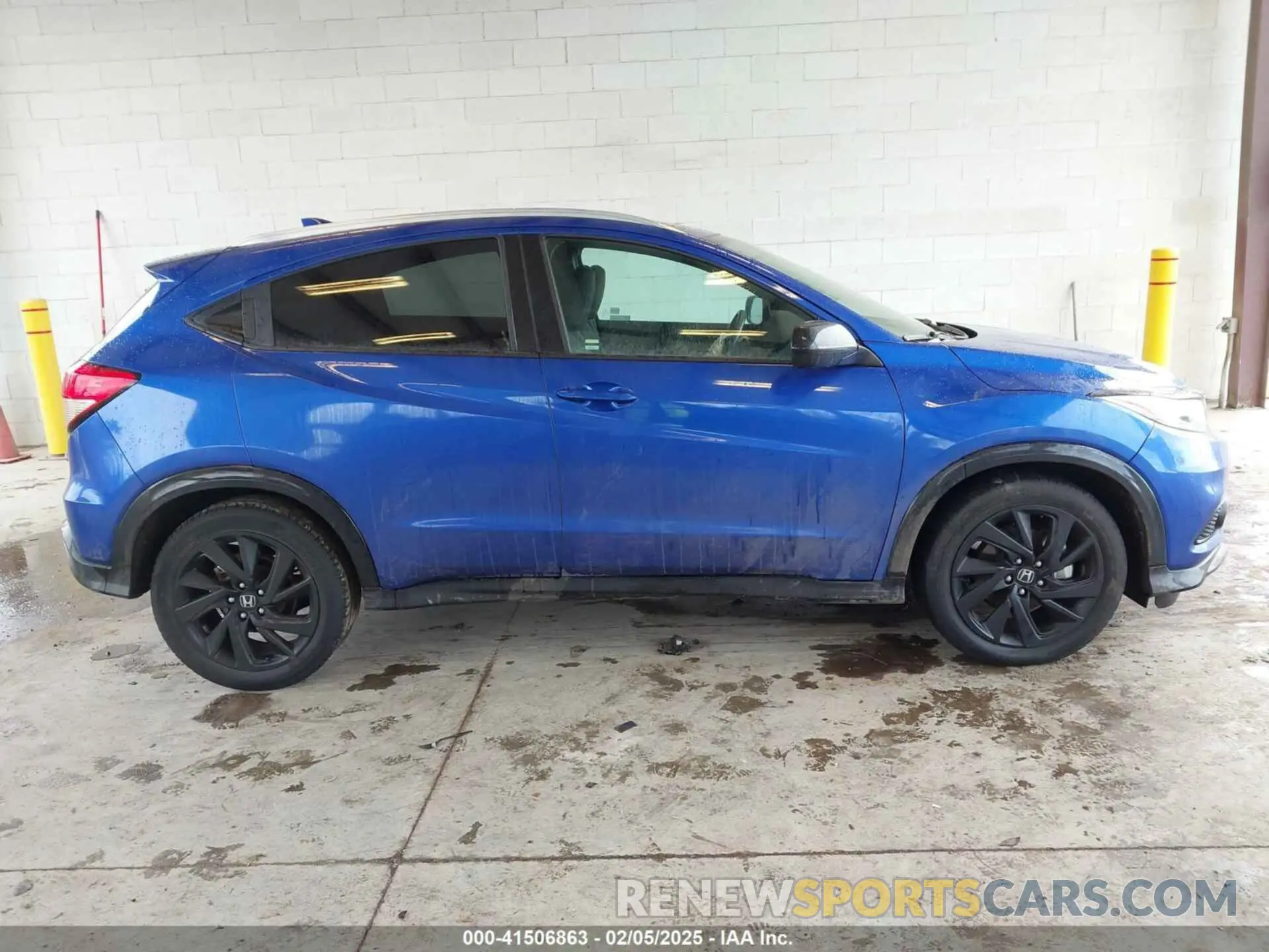 13 fotografías del automóvil dañado 3CZRU6H12MM728623 HONDA HR-V 2021