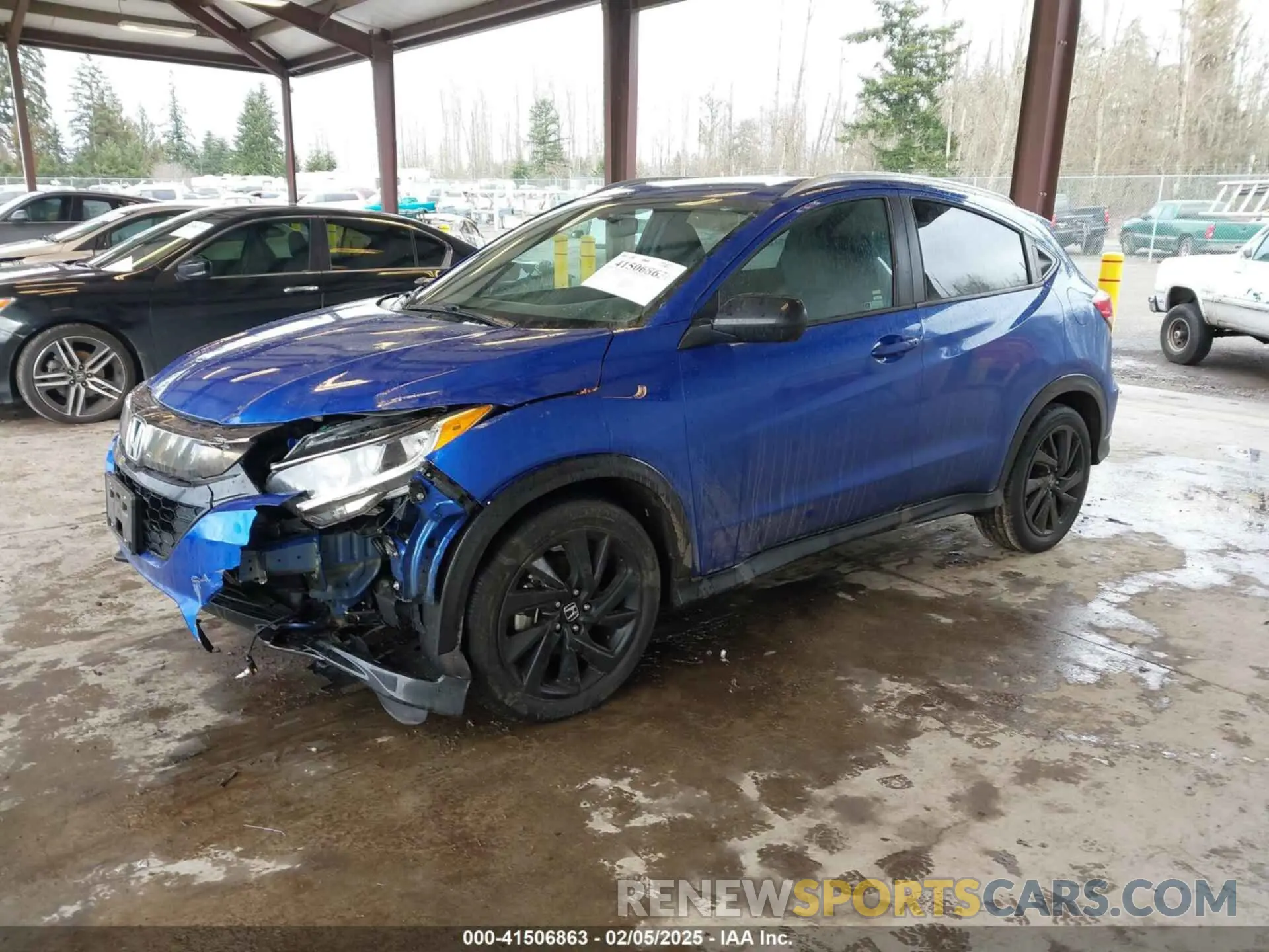 2 fotografías del automóvil dañado 3CZRU6H12MM728623 HONDA HR-V 2021