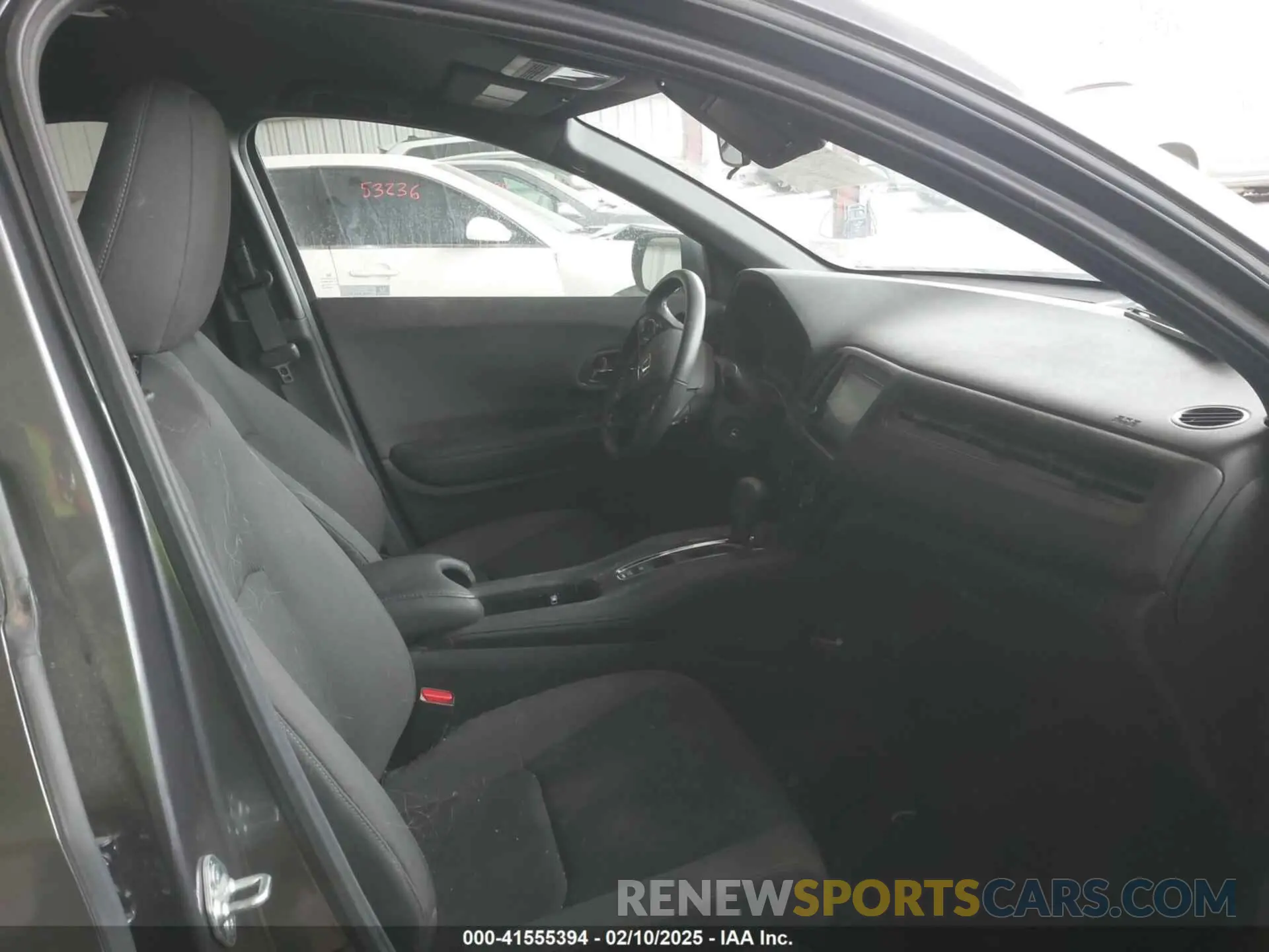 5 fotografías del automóvil dañado 3CZRU6H13MM752512 HONDA HR-V 2021