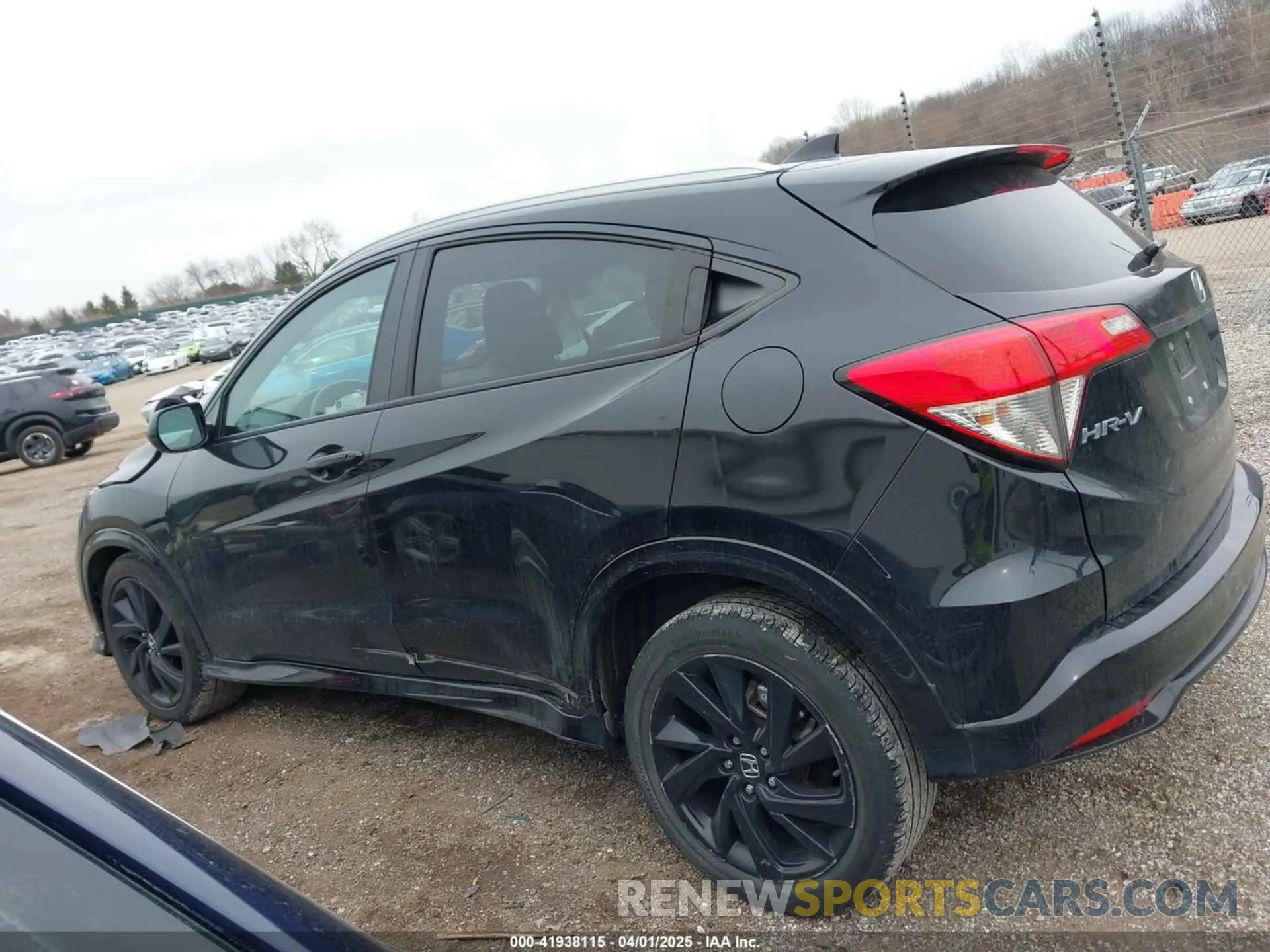 15 fotografías del automóvil dañado 3CZRU6H15MM703263 HONDA HR-V 2021