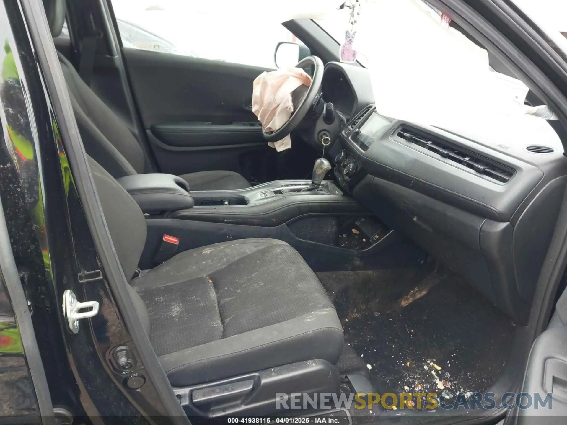 5 fotografías del automóvil dañado 3CZRU6H15MM703263 HONDA HR-V 2021