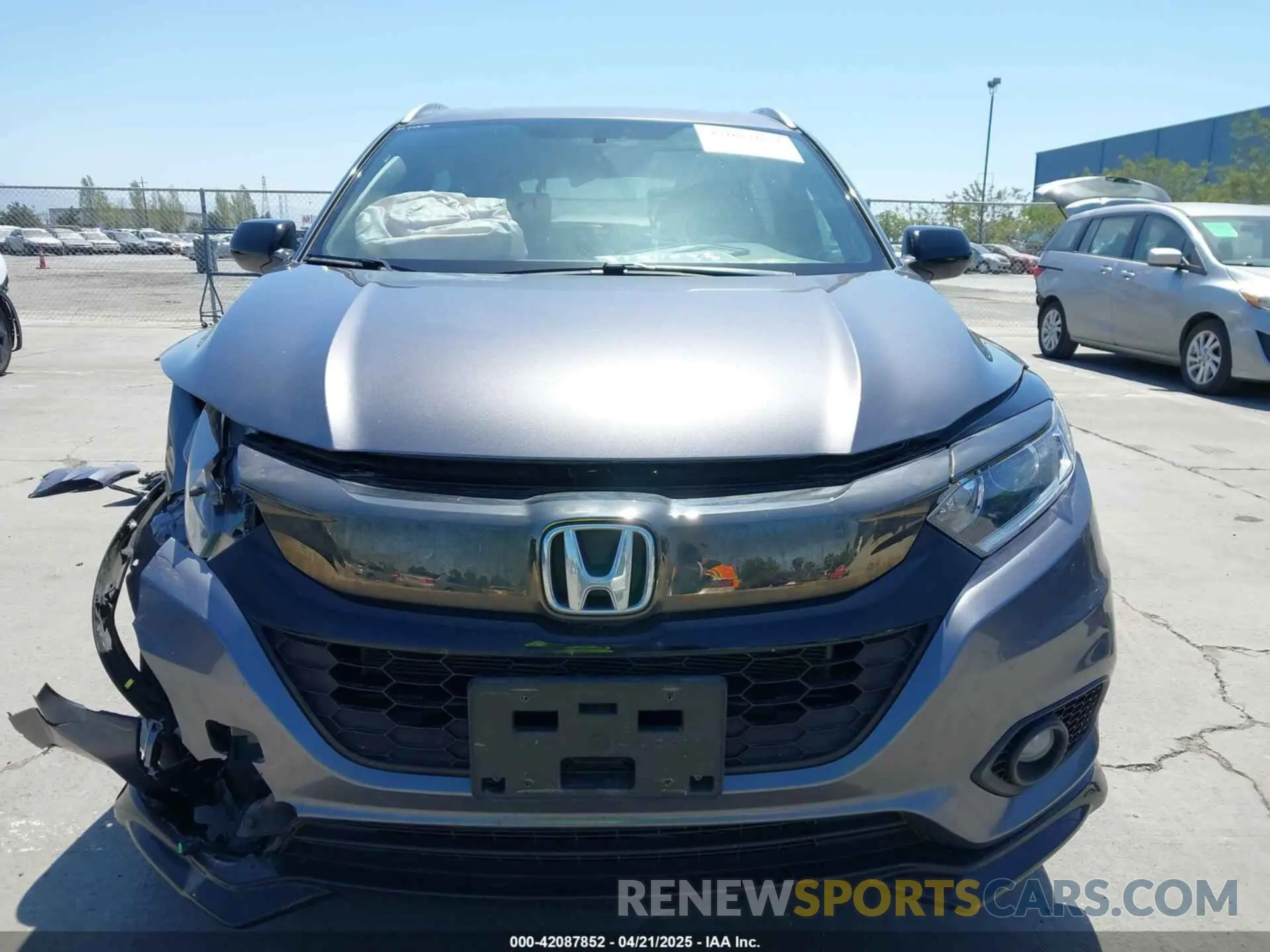 13 fotografías del automóvil dañado 3CZRU6H15MM733539 HONDA HR-V 2021