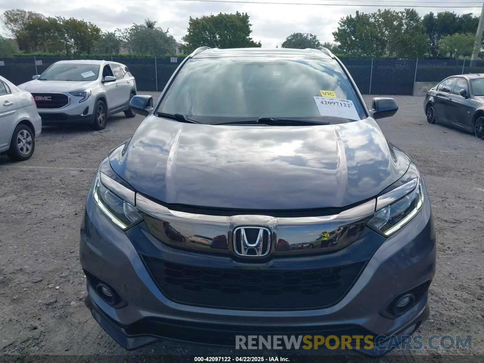 12 fotografías del automóvil dañado 3CZRU6H17MM730397 HONDA HR-V 2021