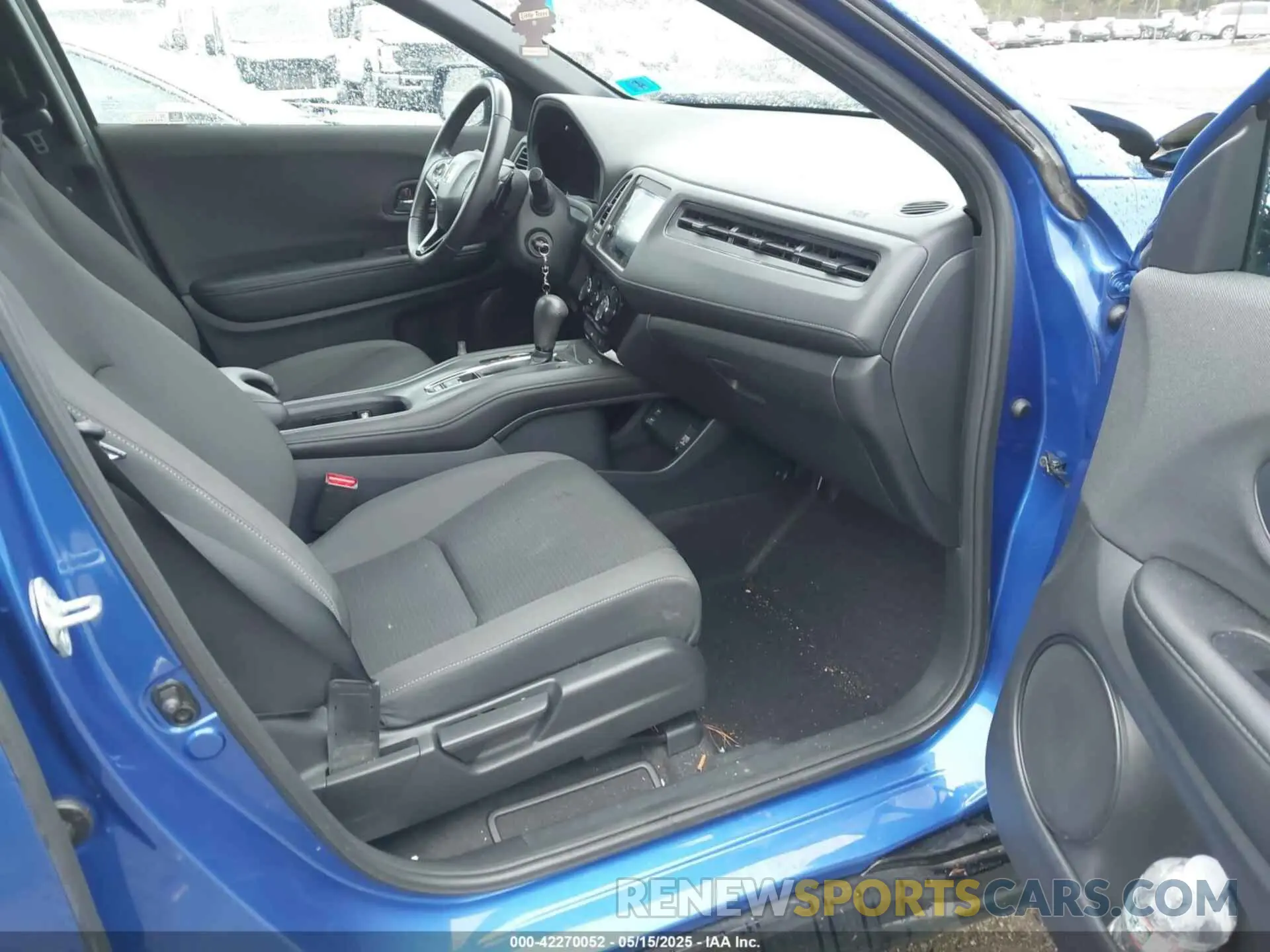 5 fotografías del automóvil dañado 3CZRU6H1XMM751017 HONDA HR-V 2021