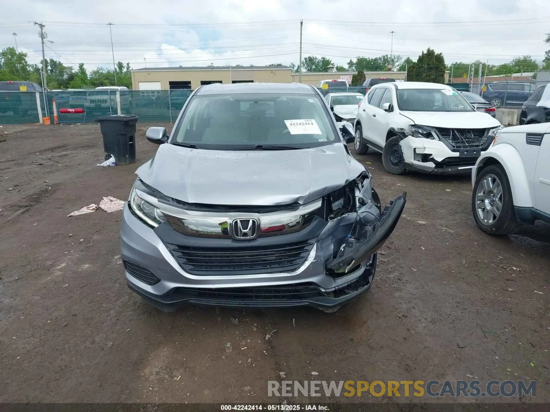 12 fotografías del automóvil dañado 3CZRU6H30MM707576 HONDA HR-V 2021