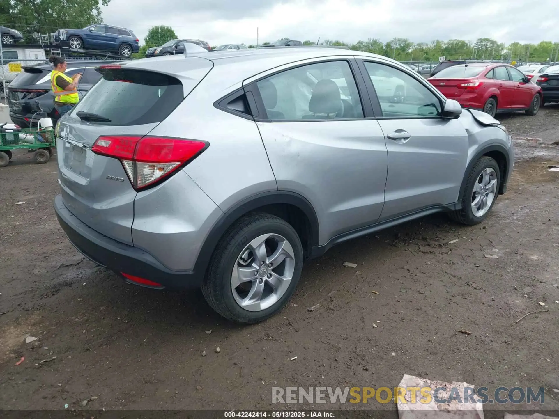 4 fotografías del automóvil dañado 3CZRU6H30MM707576 HONDA HR-V 2021