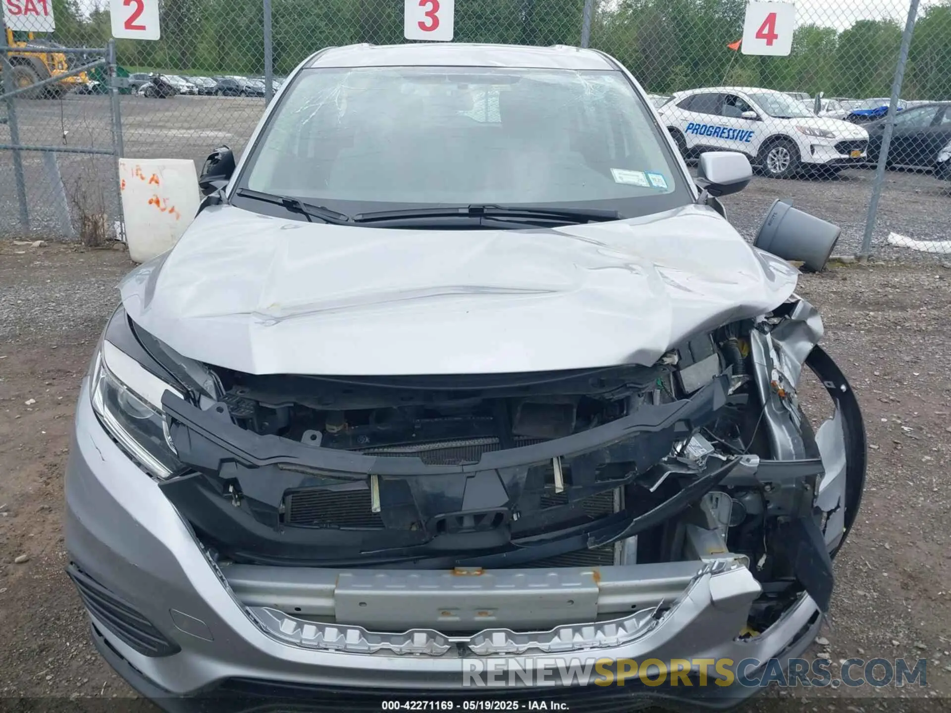 13 fotografías del automóvil dañado 3CZRU6H31MM703150 HONDA HR-V 2021