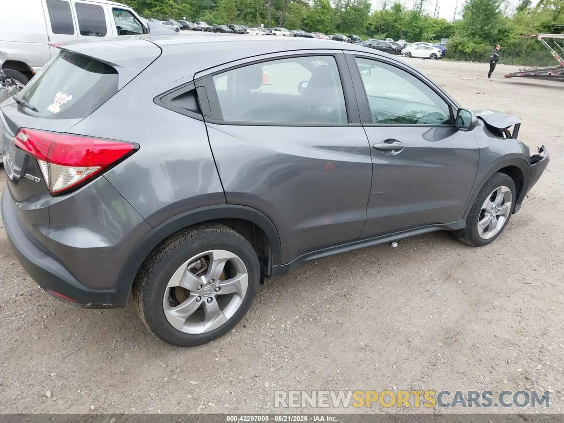 4 fotografías del automóvil dañado 3CZRU6H31MM744300 HONDA HR-V 2021