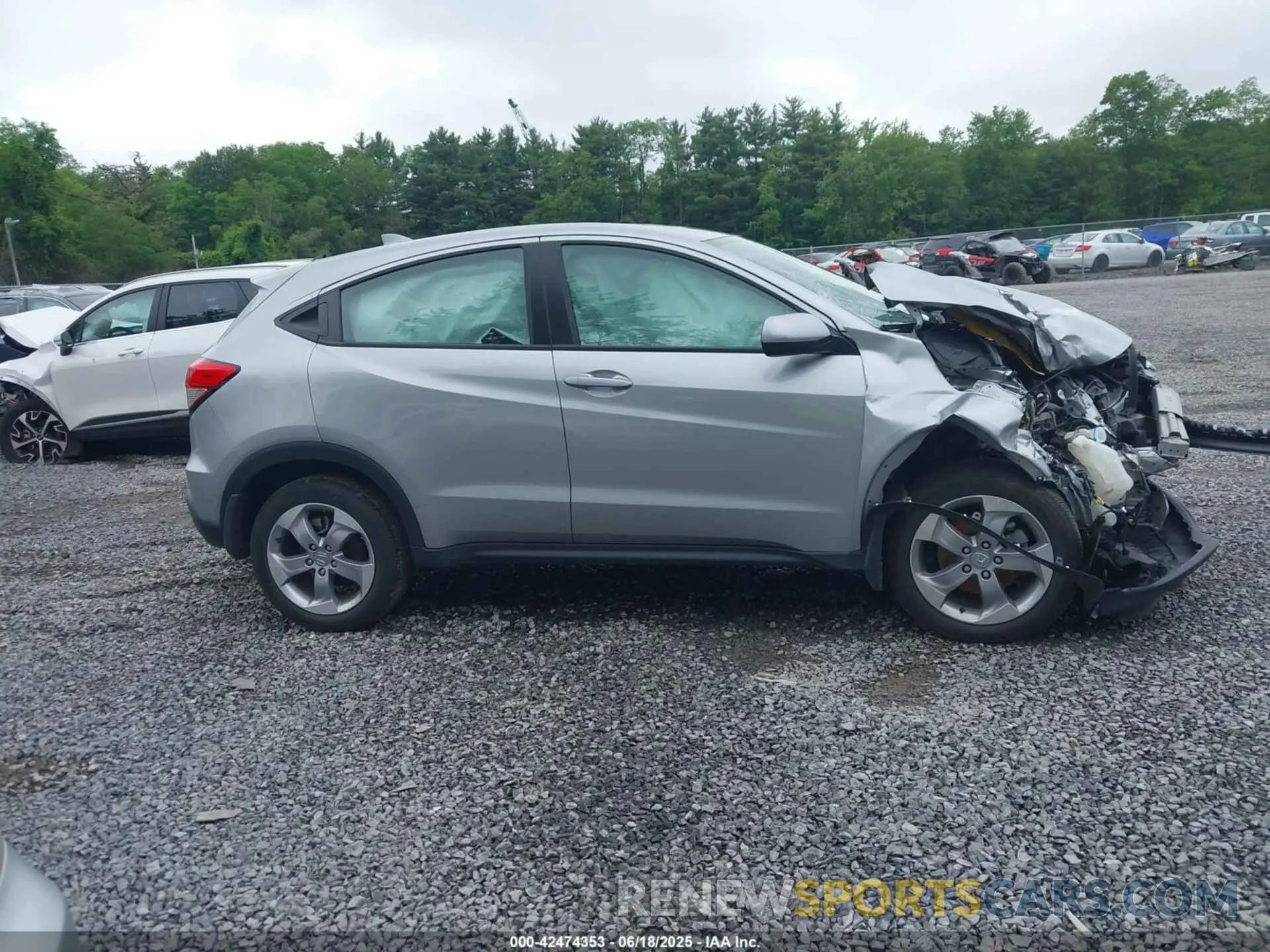 13 fotografías del automóvil dañado 3CZRU6H32MM716117 HONDA HR-V 2021
