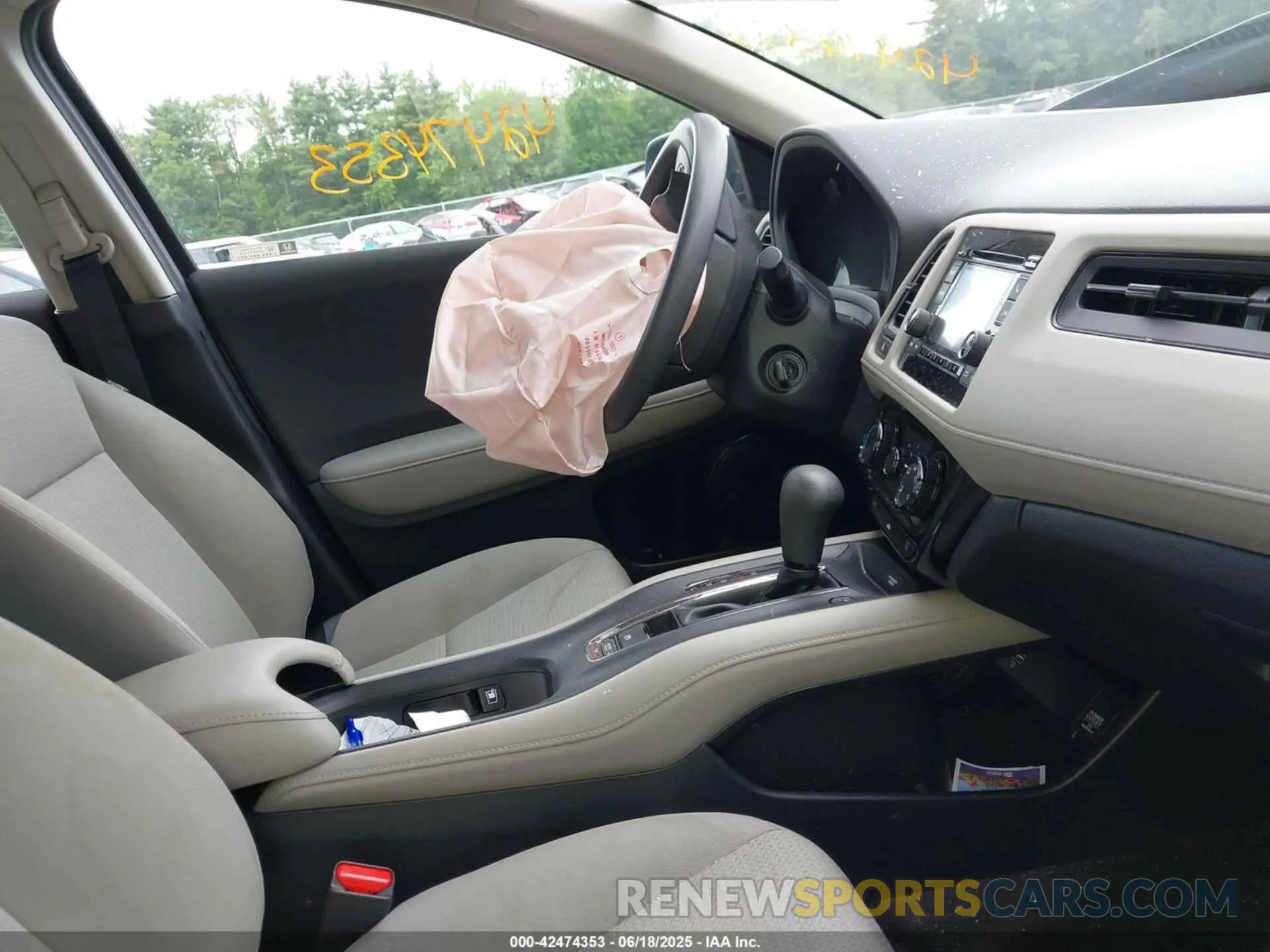 5 fotografías del automóvil dañado 3CZRU6H32MM716117 HONDA HR-V 2021