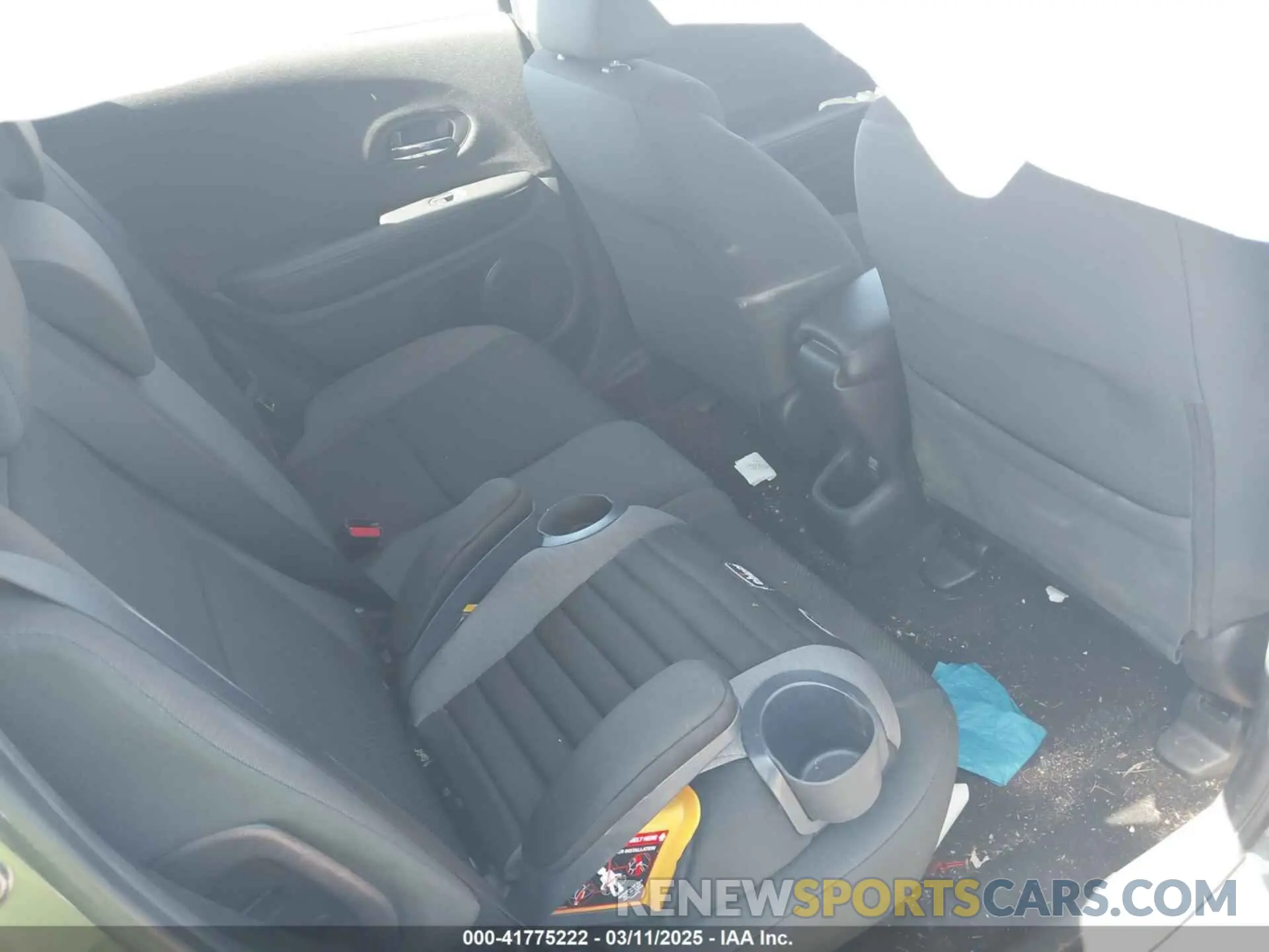8 fotografías del automóvil dañado 3CZRU6H33MM731998 HONDA HR-V 2021