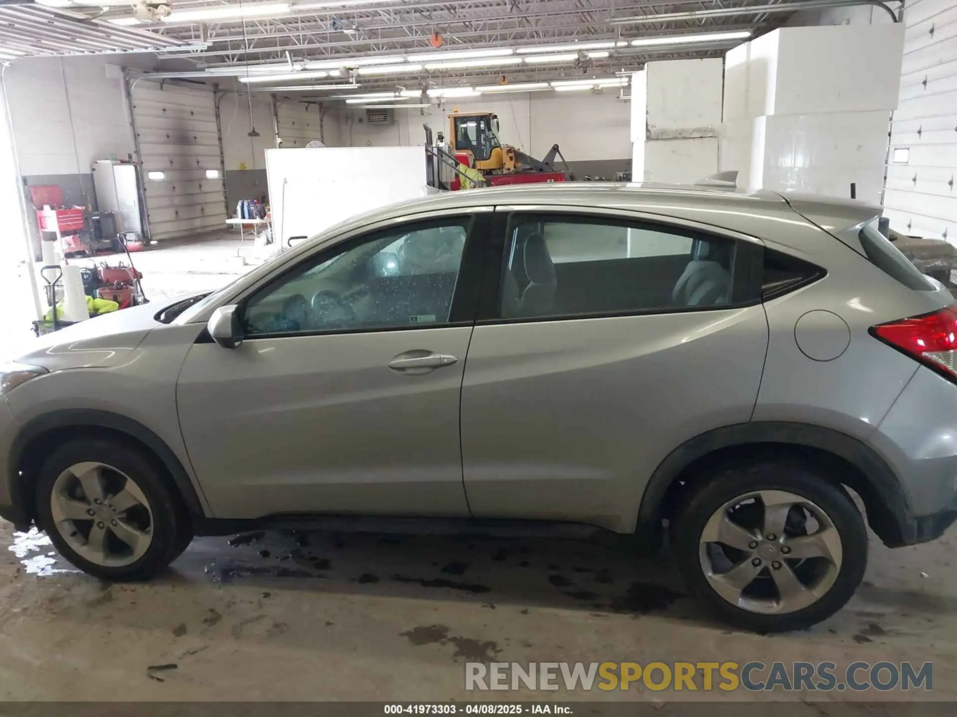 15 fotografías del automóvil dañado 3CZRU6H33MM746713 HONDA HR-V 2021